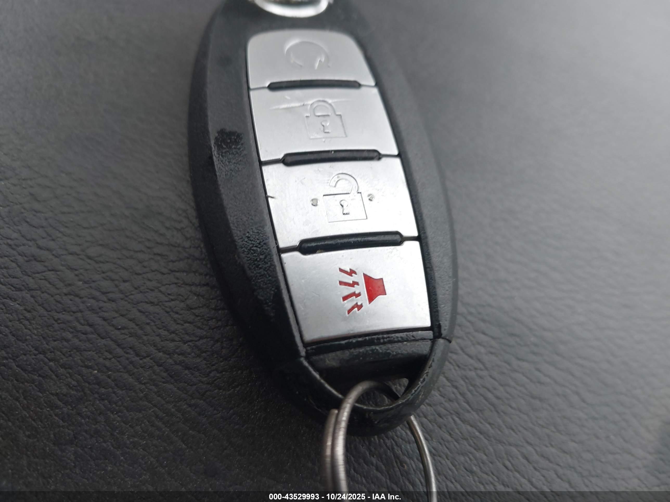 NISSAN KICKS image 11