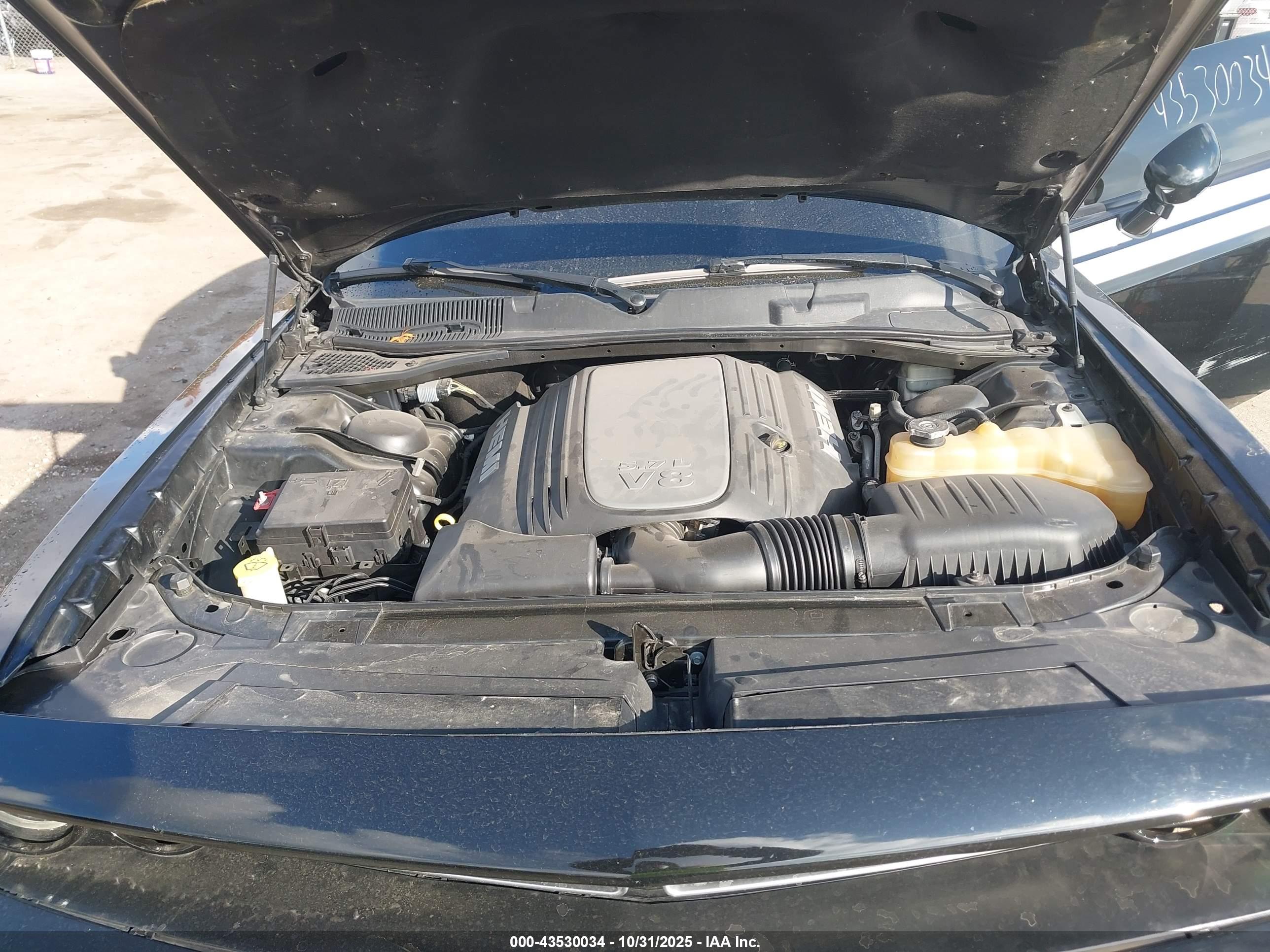 DODGE CHALLENGER image 10