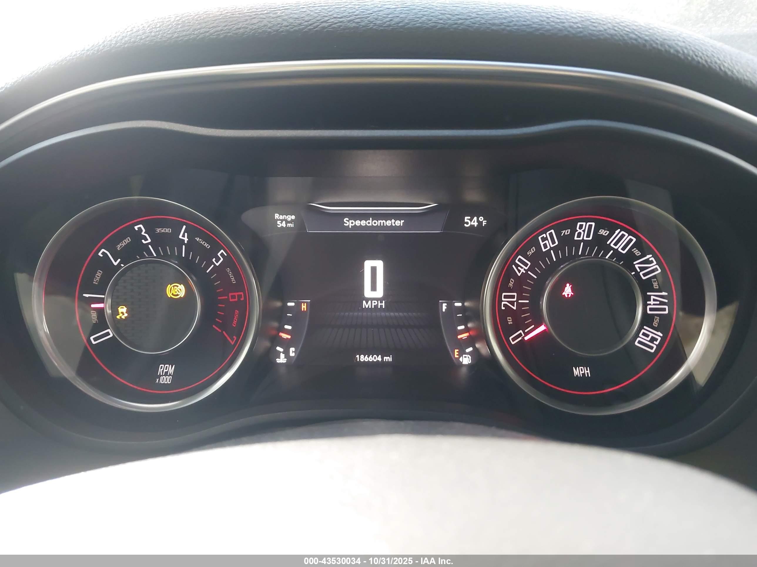 DODGE CHALLENGER image 7