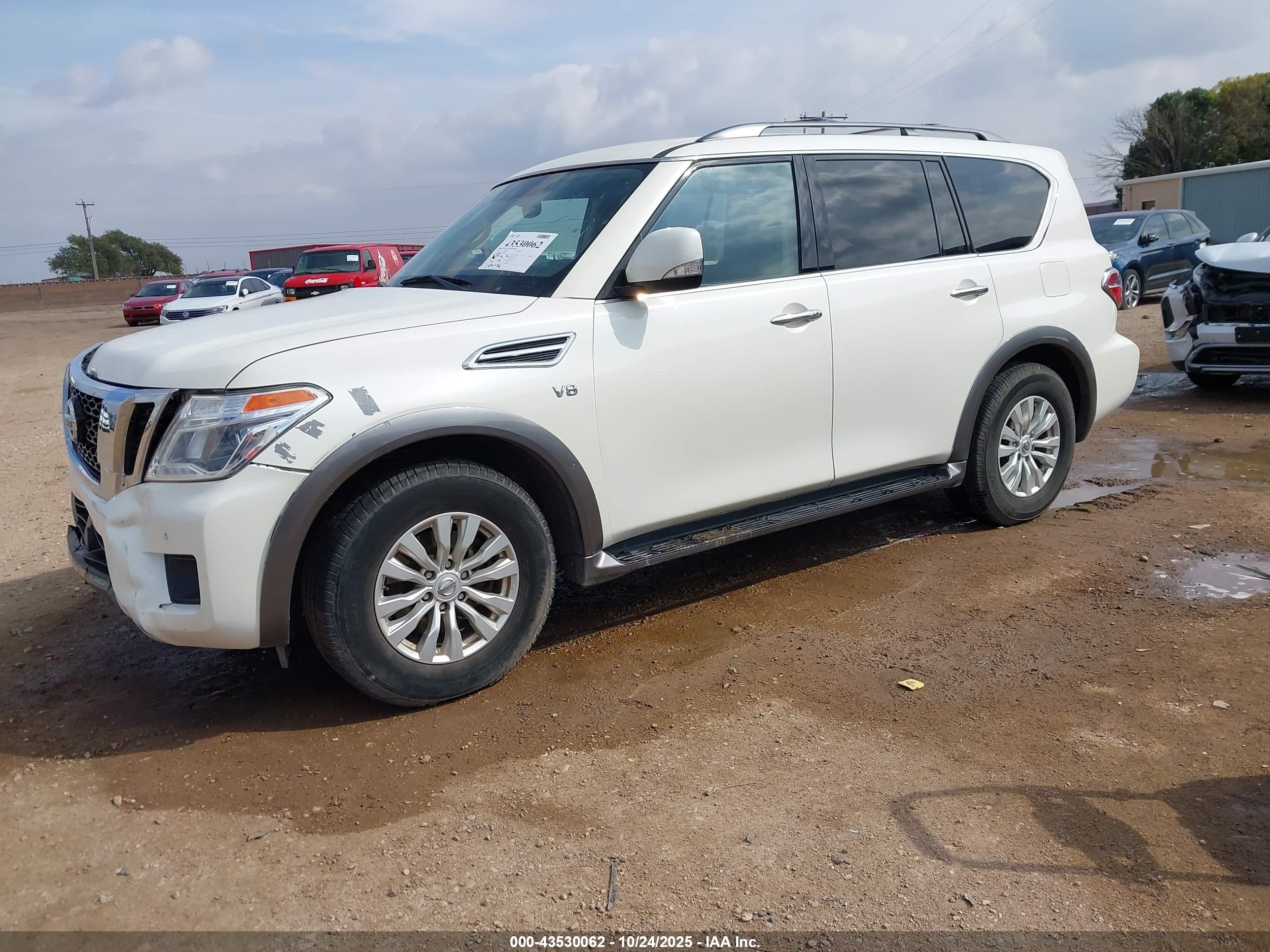 NISSAN ARMADA image 2
