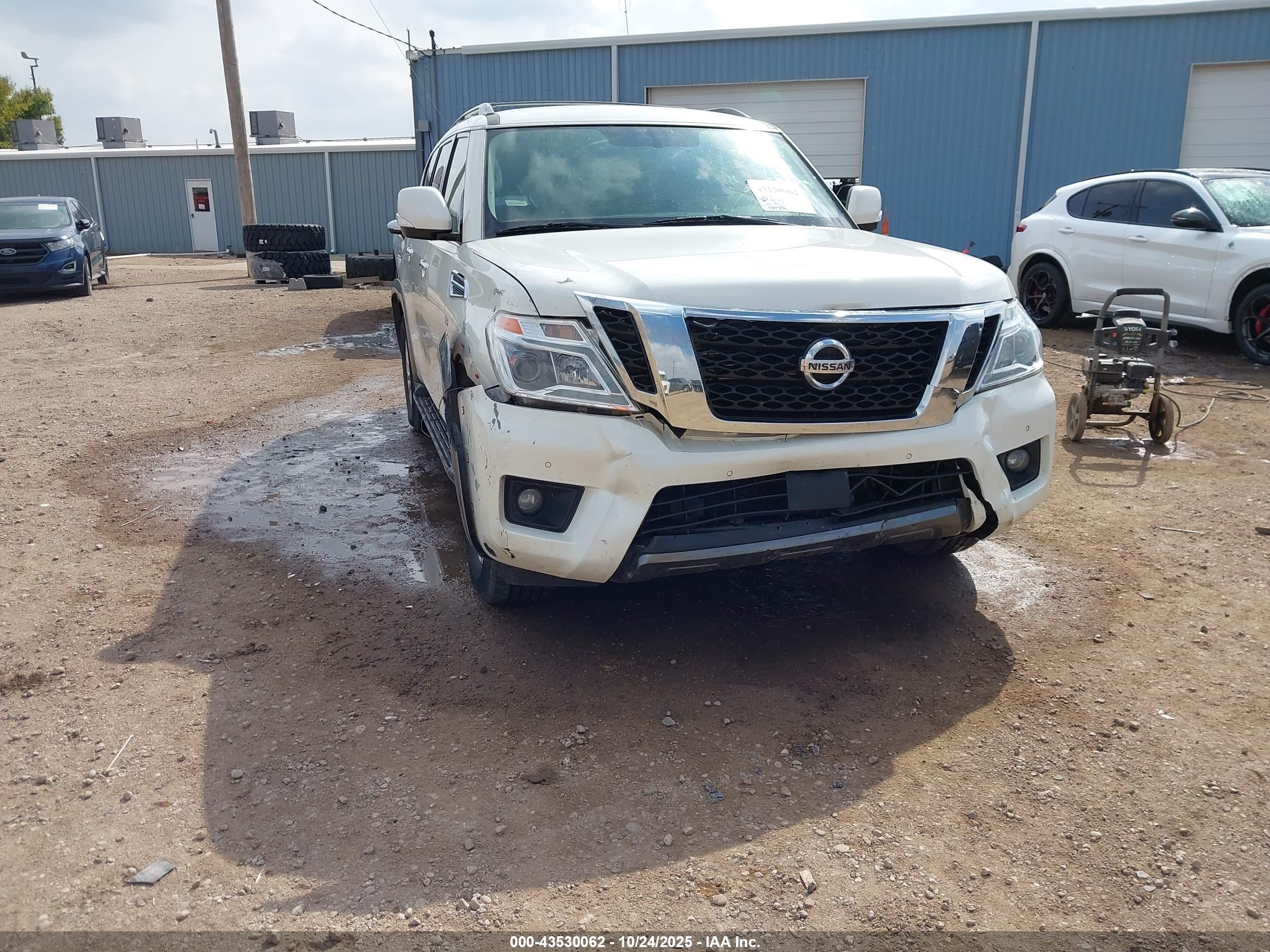 NISSAN ARMADA image 6