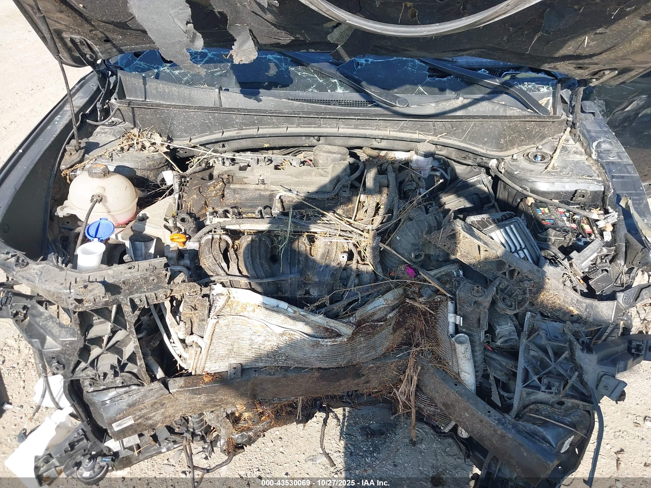 HYUNDAI TUCSON image 10