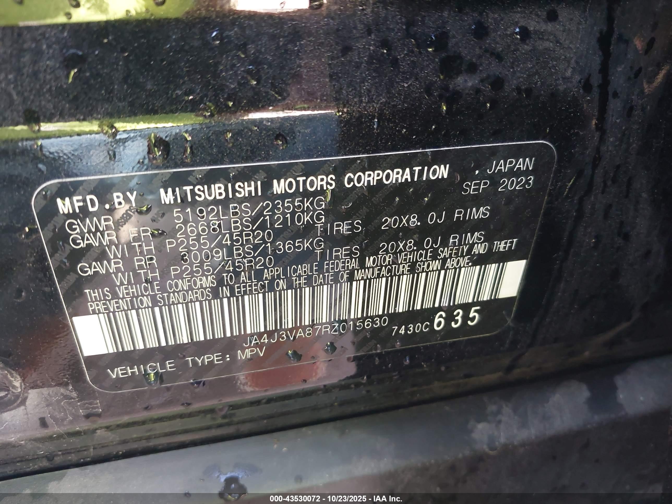 MITSUBISHI OUTLANDER image 9
