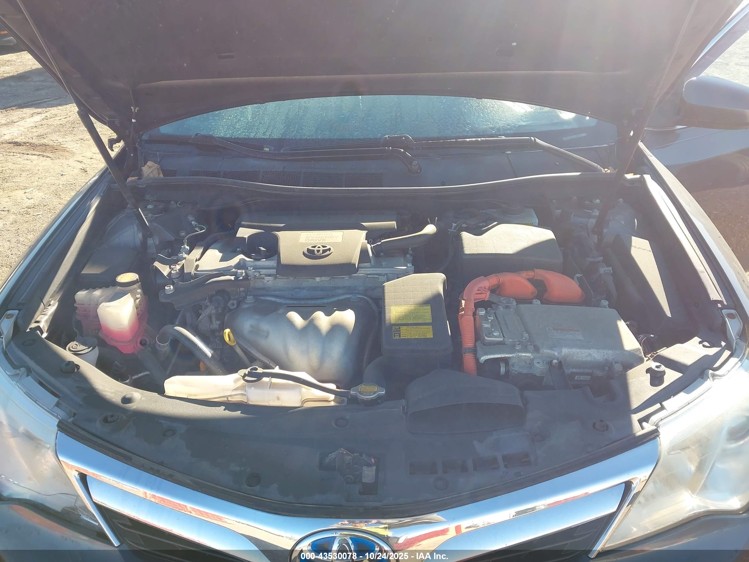TOYOTA CAMRY image 10