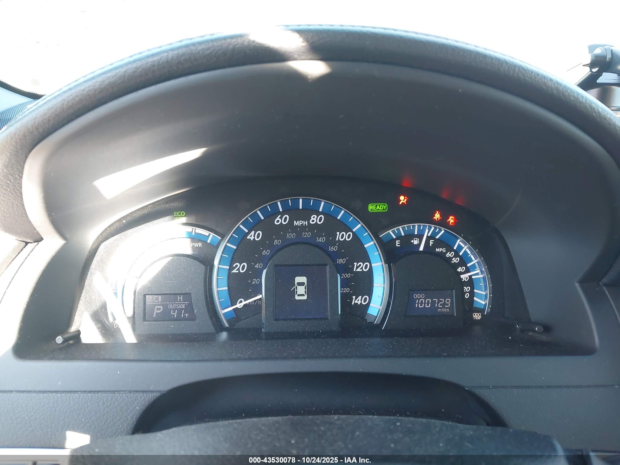 TOYOTA CAMRY image 7
