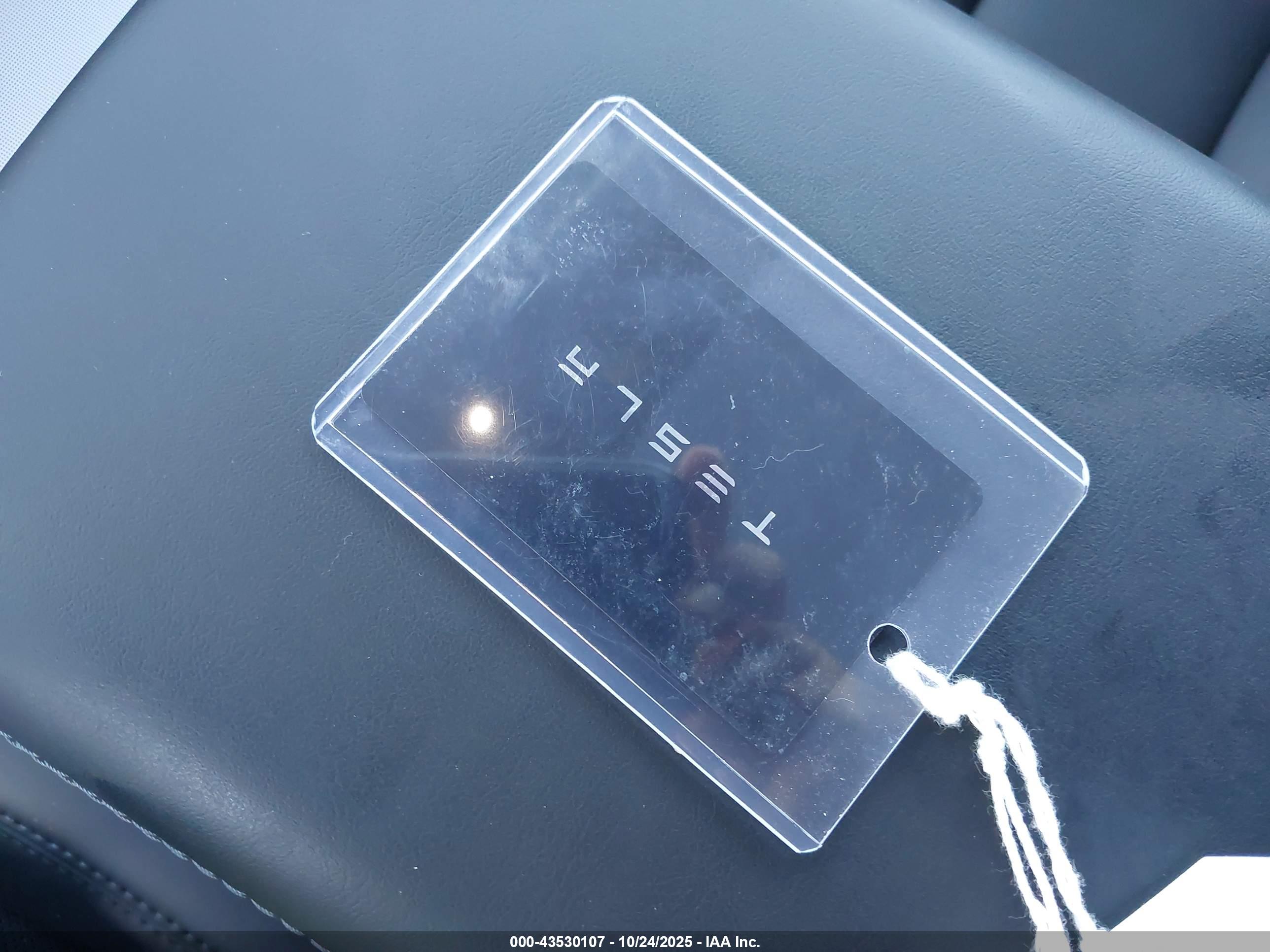 TESLA MODEL image 11