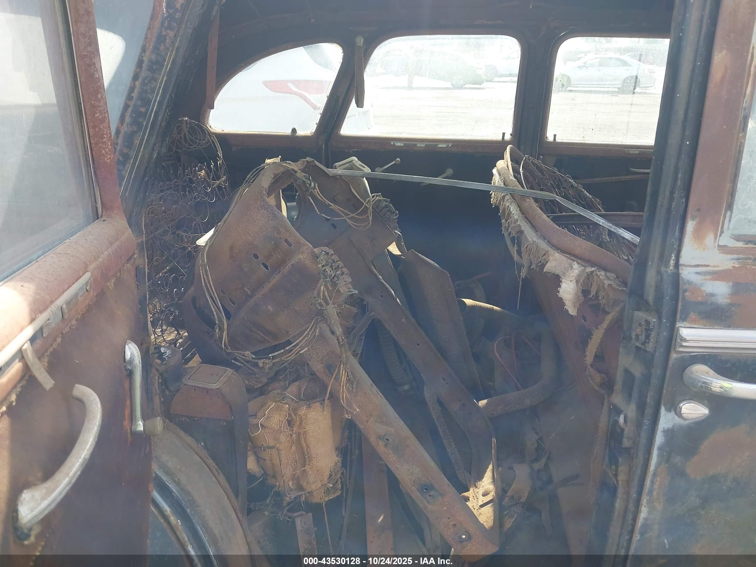 BUICK SPECIAL image 8