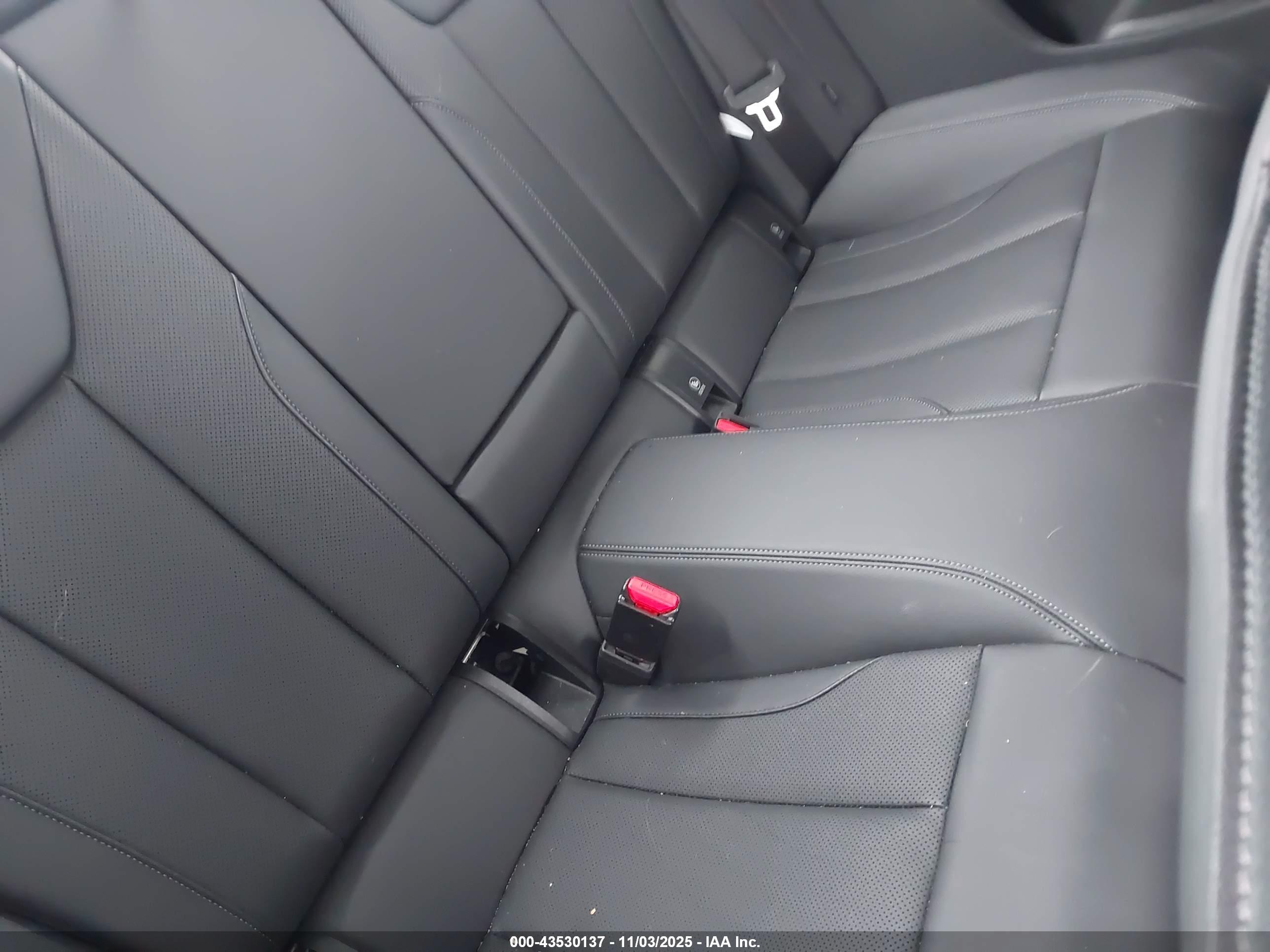 BMW 430I image 8