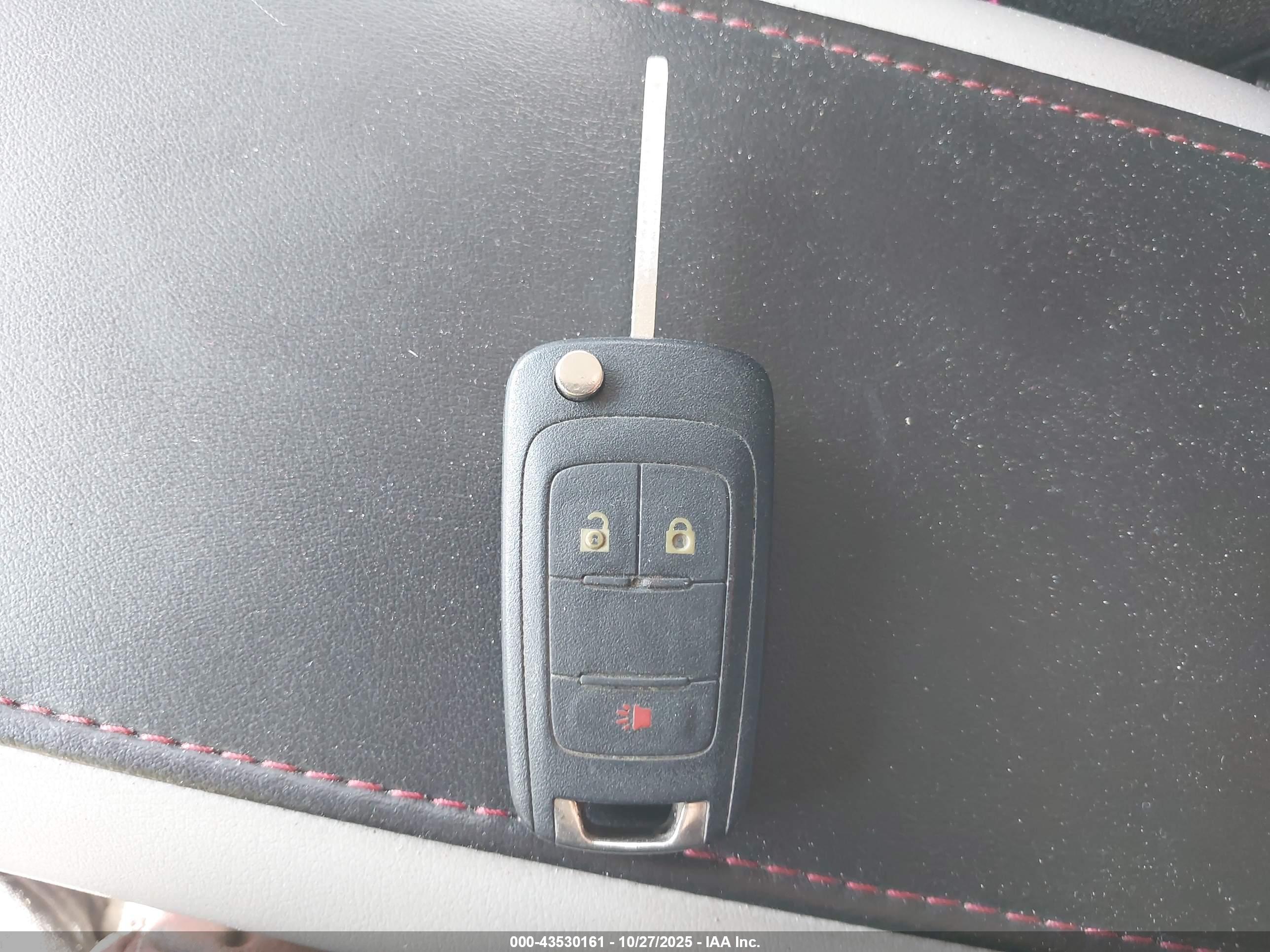 CHEVROLET EQUINOX image 11