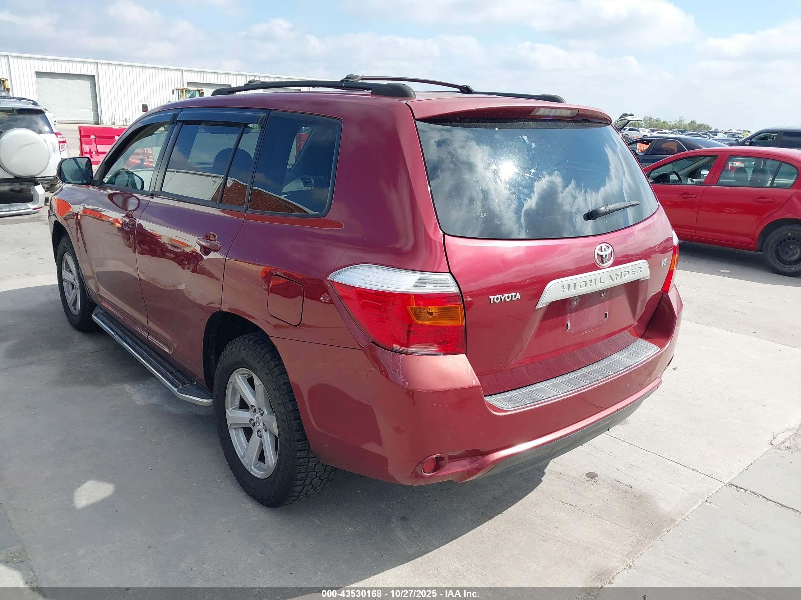 TOYOTA HIGHLANDER image 3