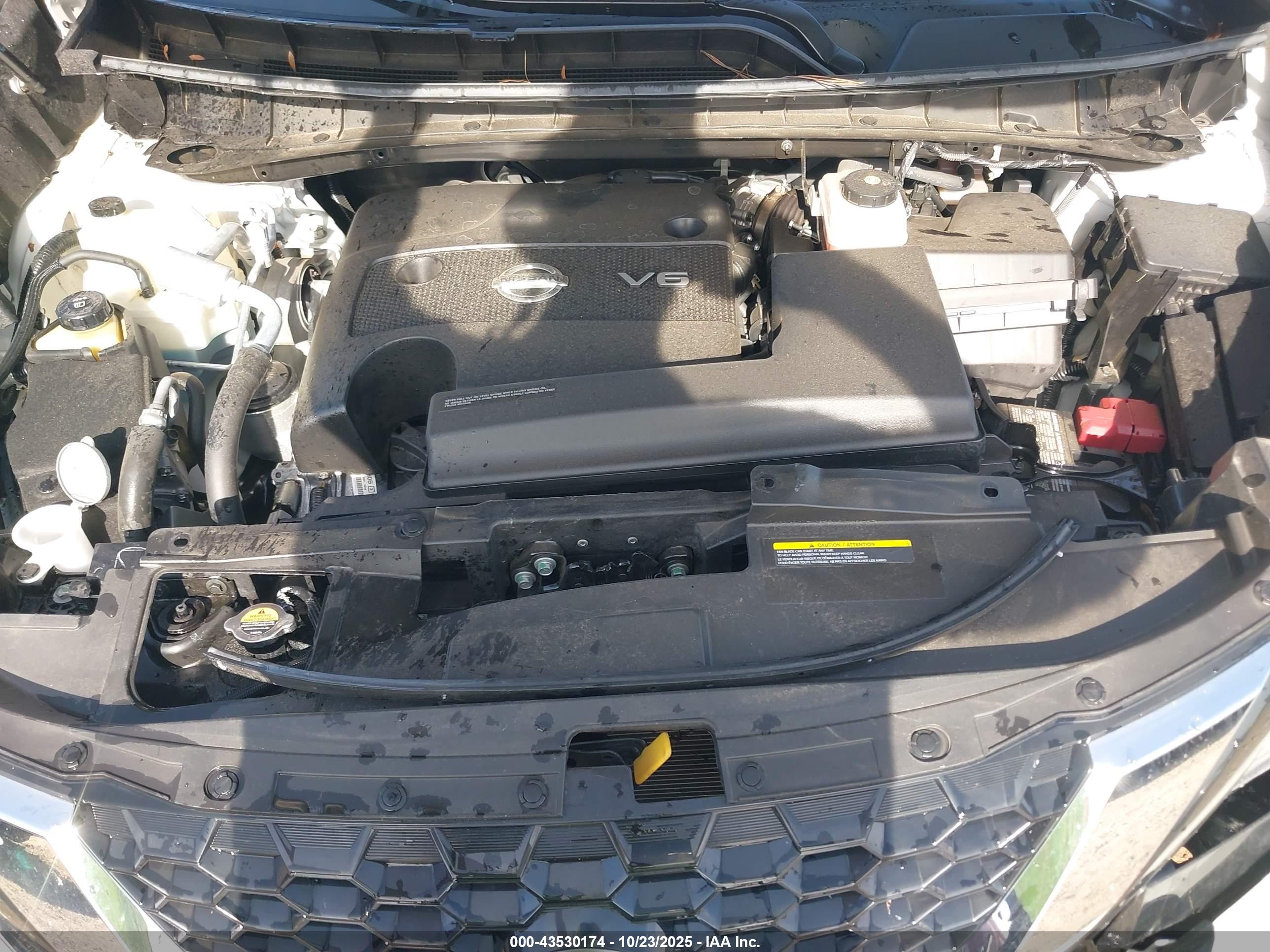 NISSAN MURANO image 10