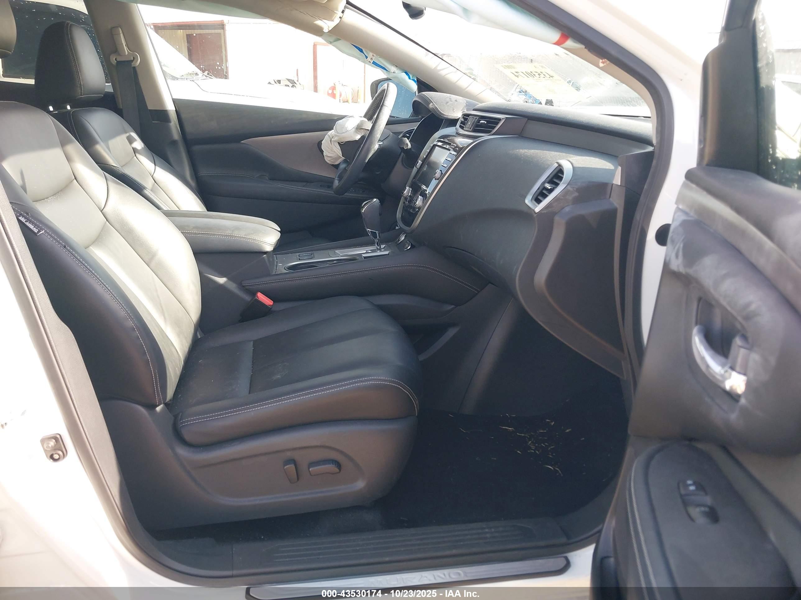 NISSAN MURANO image 5