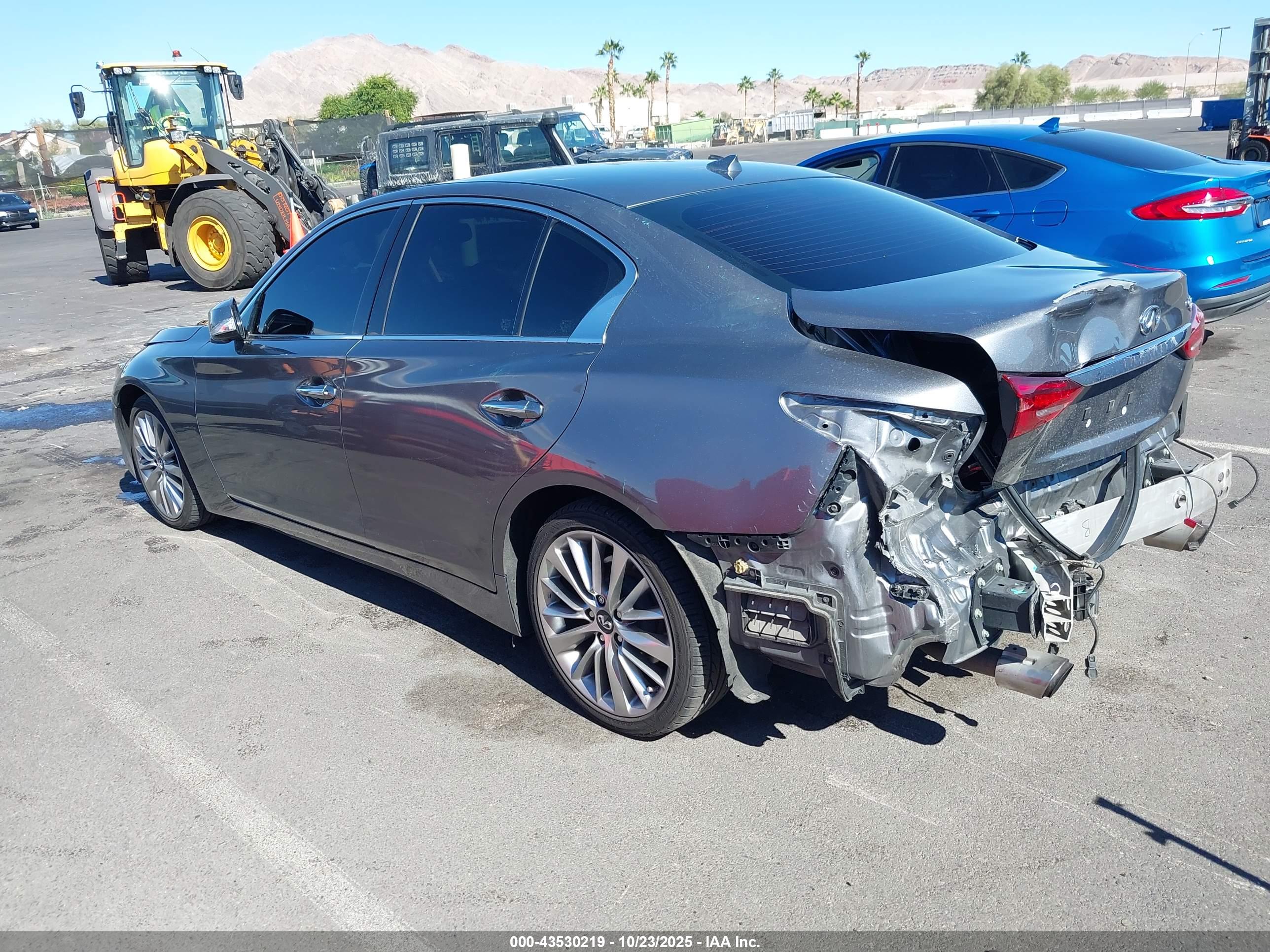 INFINITI Q50 image 3