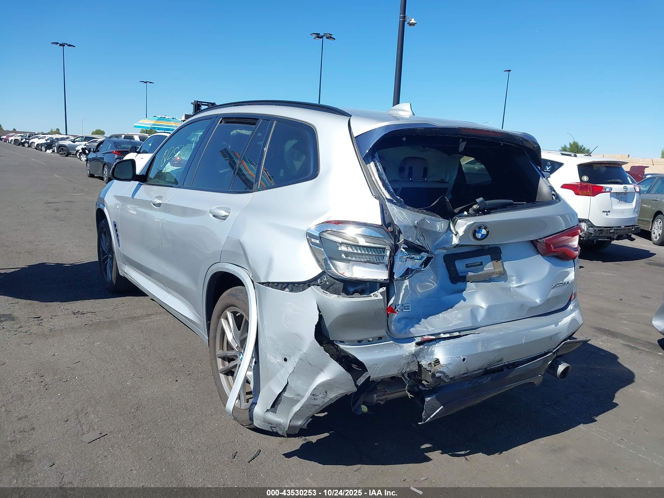 BMW X3 image 3