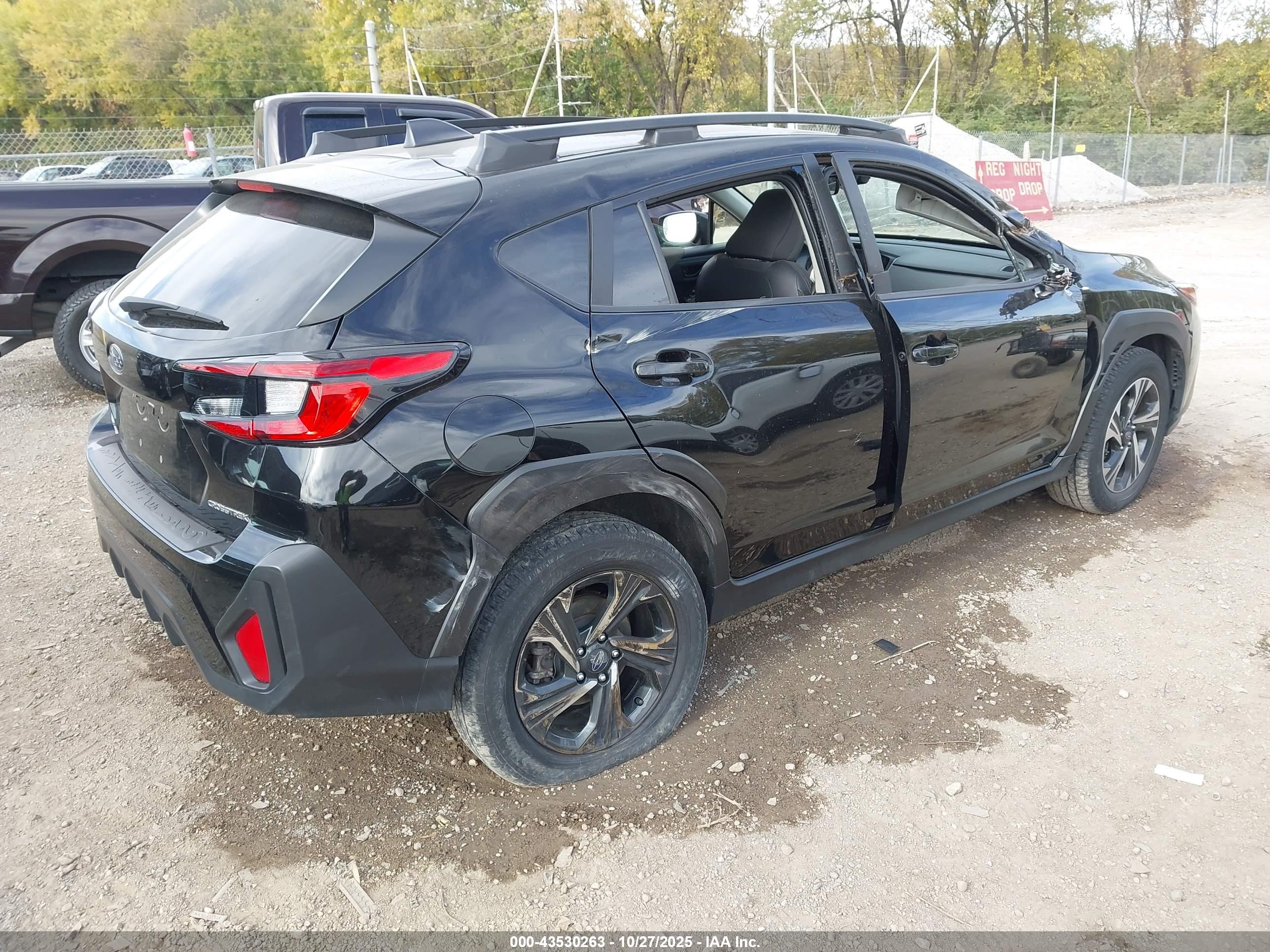 SUBARU CROSSTREK image 4