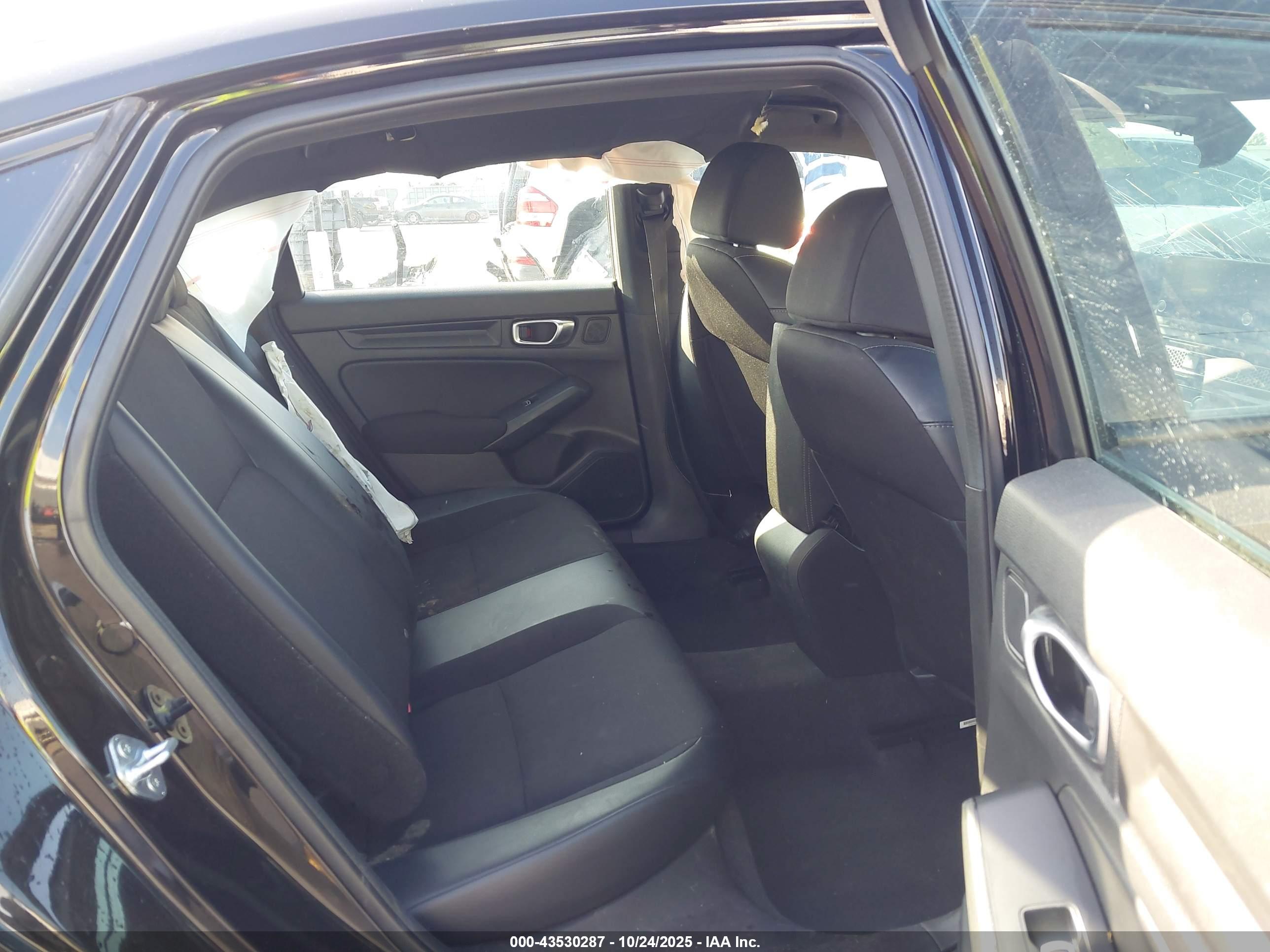 HONDA CIVIC image 8