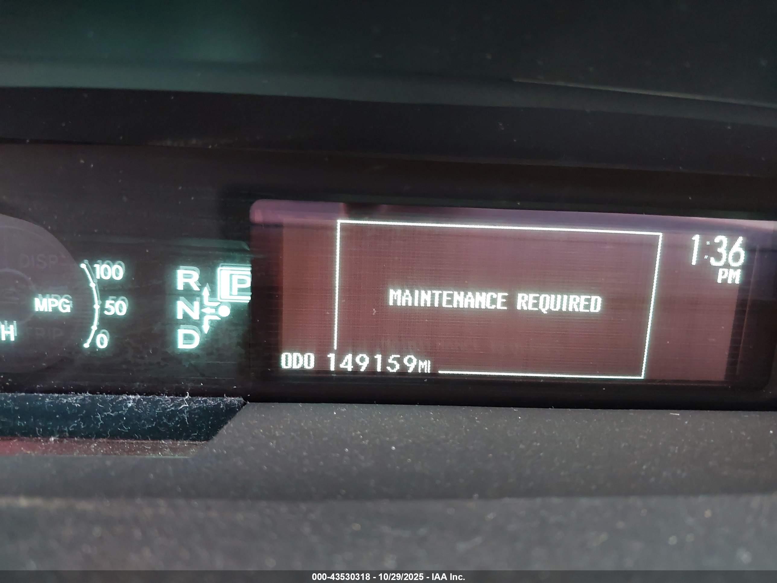 TOYOTA PRIUS image 7
