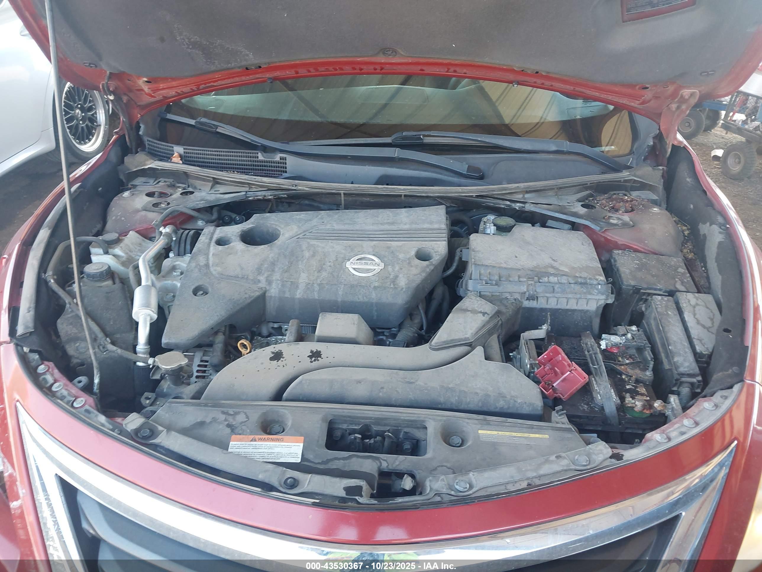NISSAN ALTIMA image 10