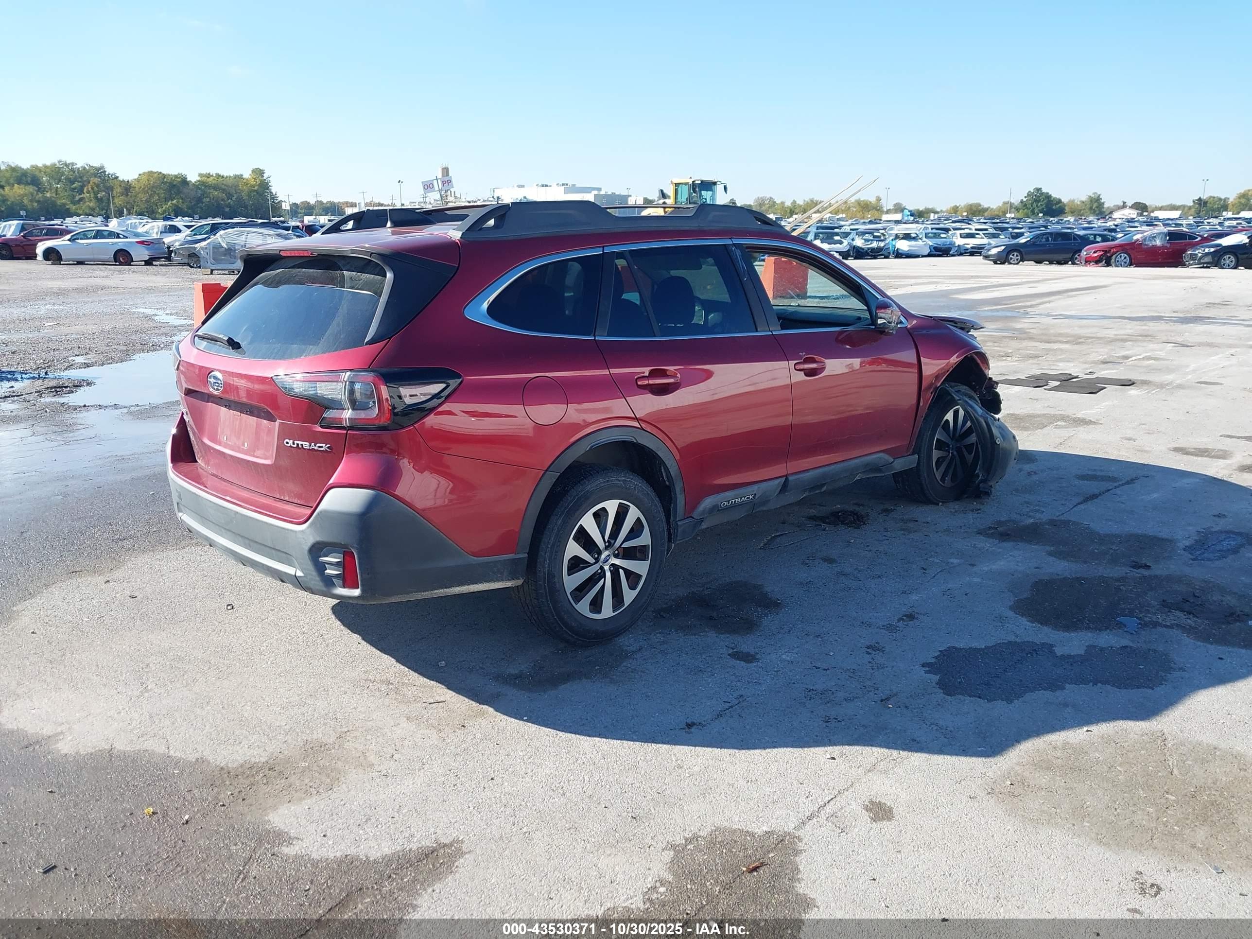 SUBARU OUTBACK image 4