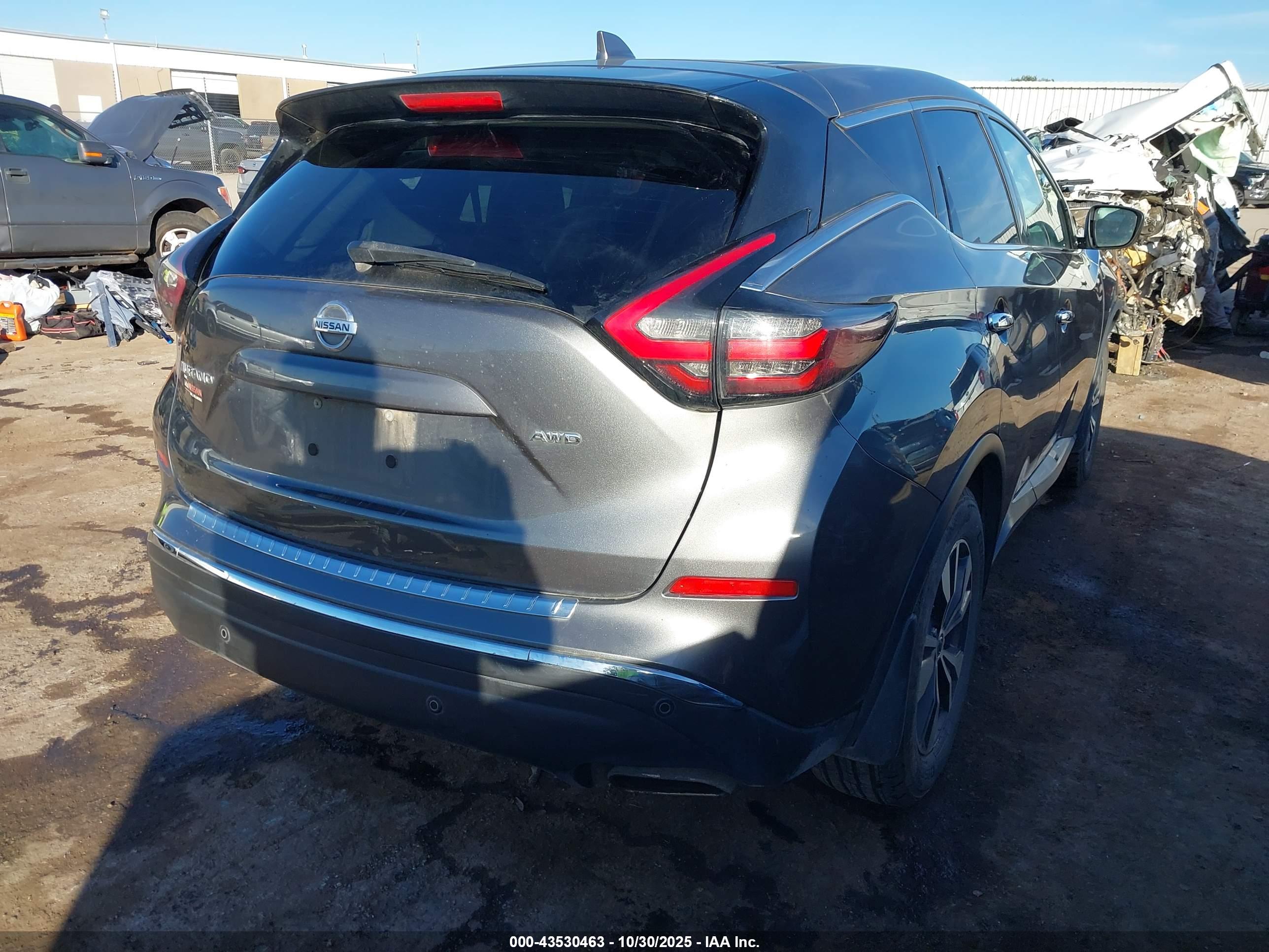 NISSAN MURANO image 4