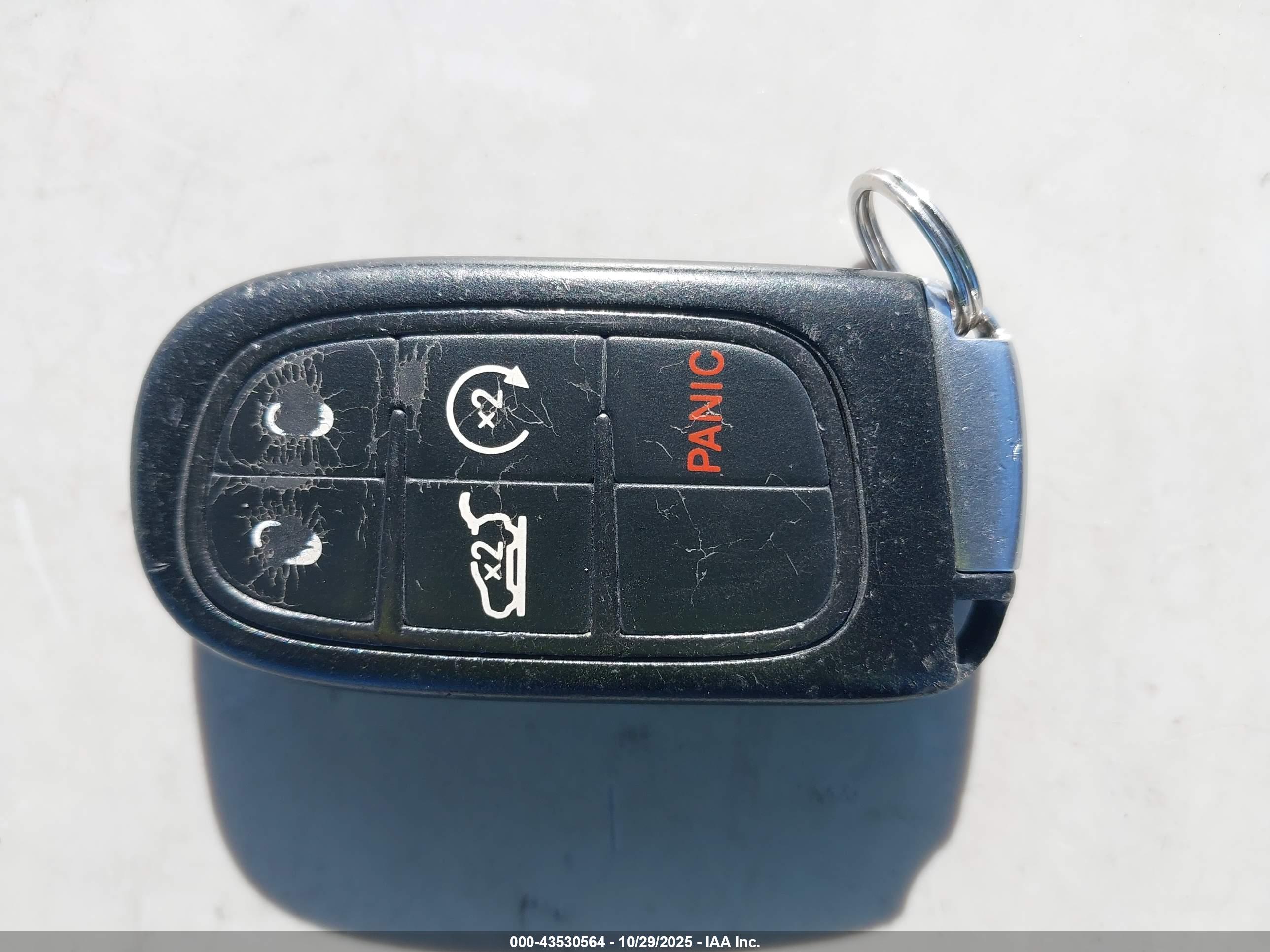 JEEP CHEROKEE image 11