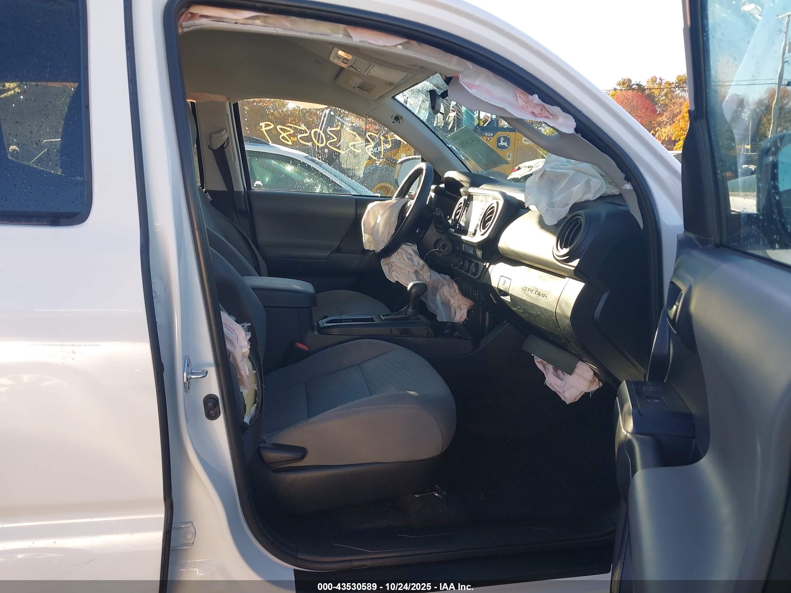 TOYOTA TACOMA image 5