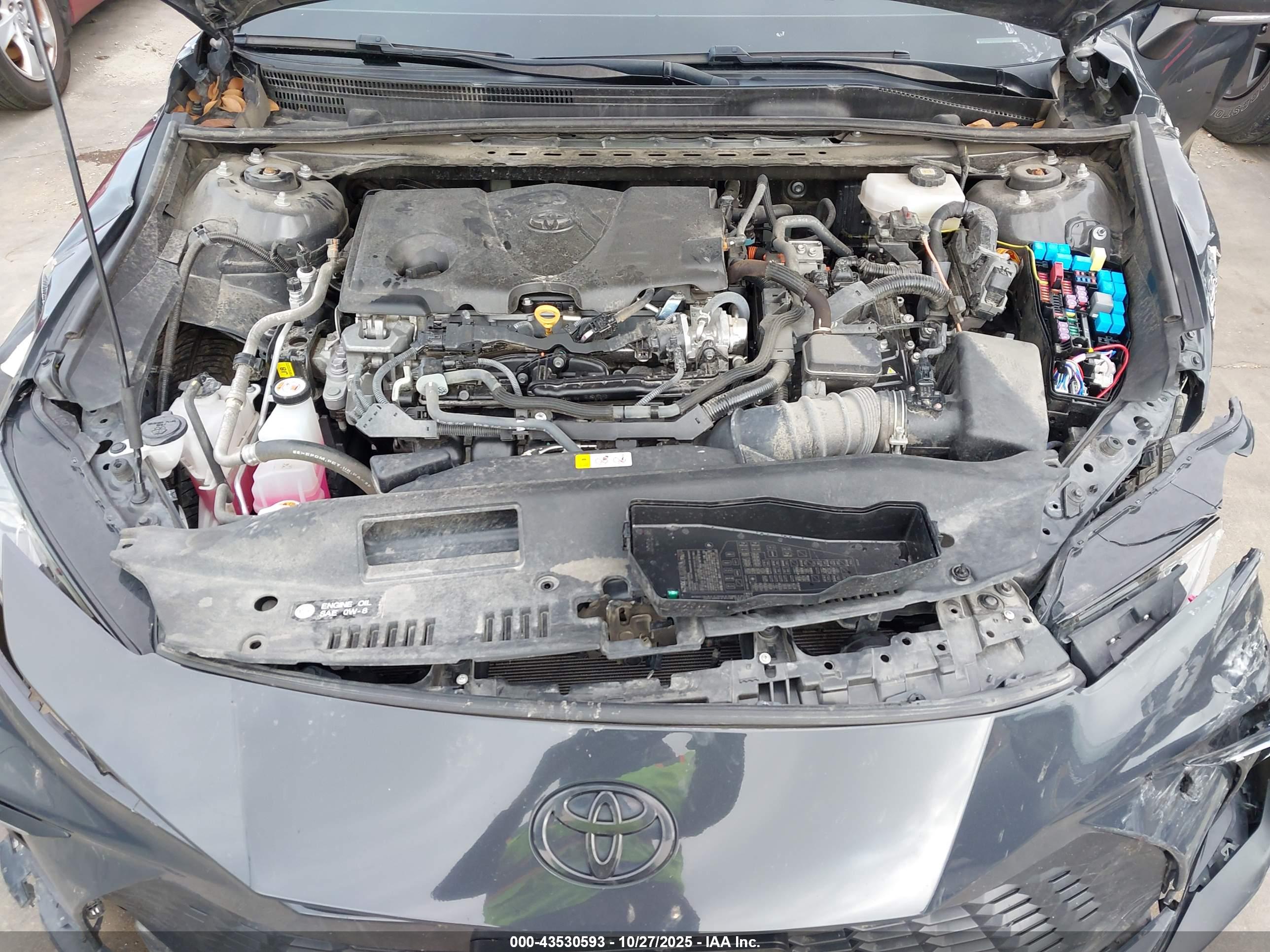 TOYOTA CAMRY image 10