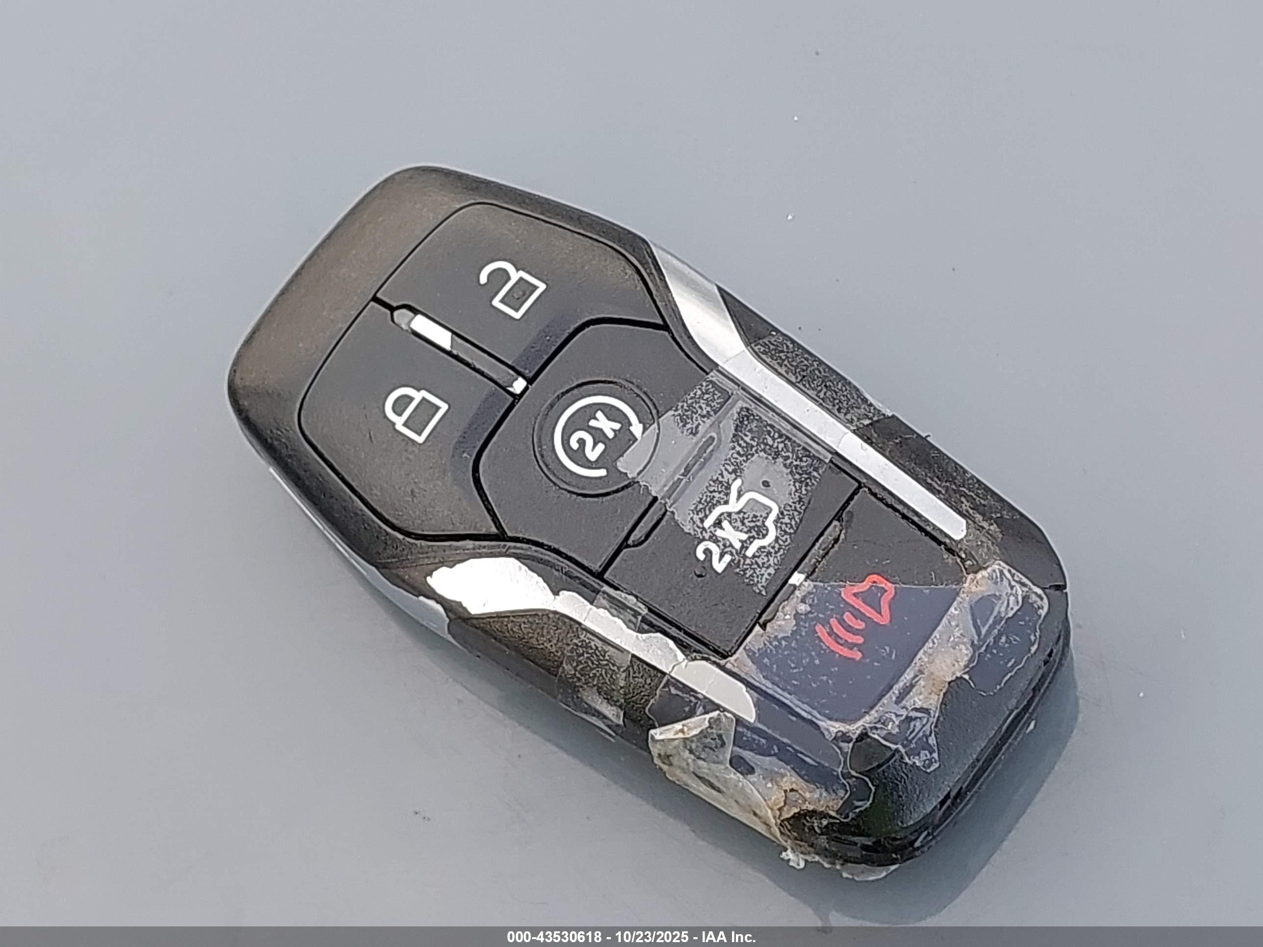 FORD EXPLORER image 11