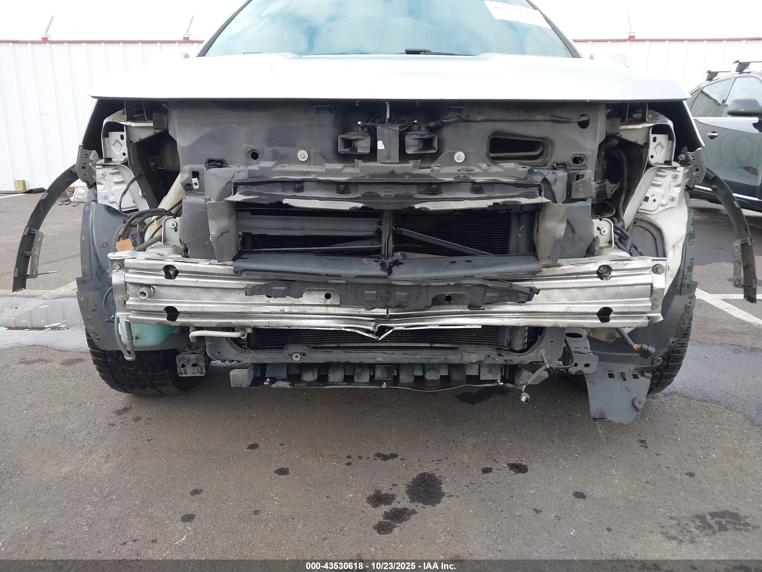FORD EXPLORER image 6