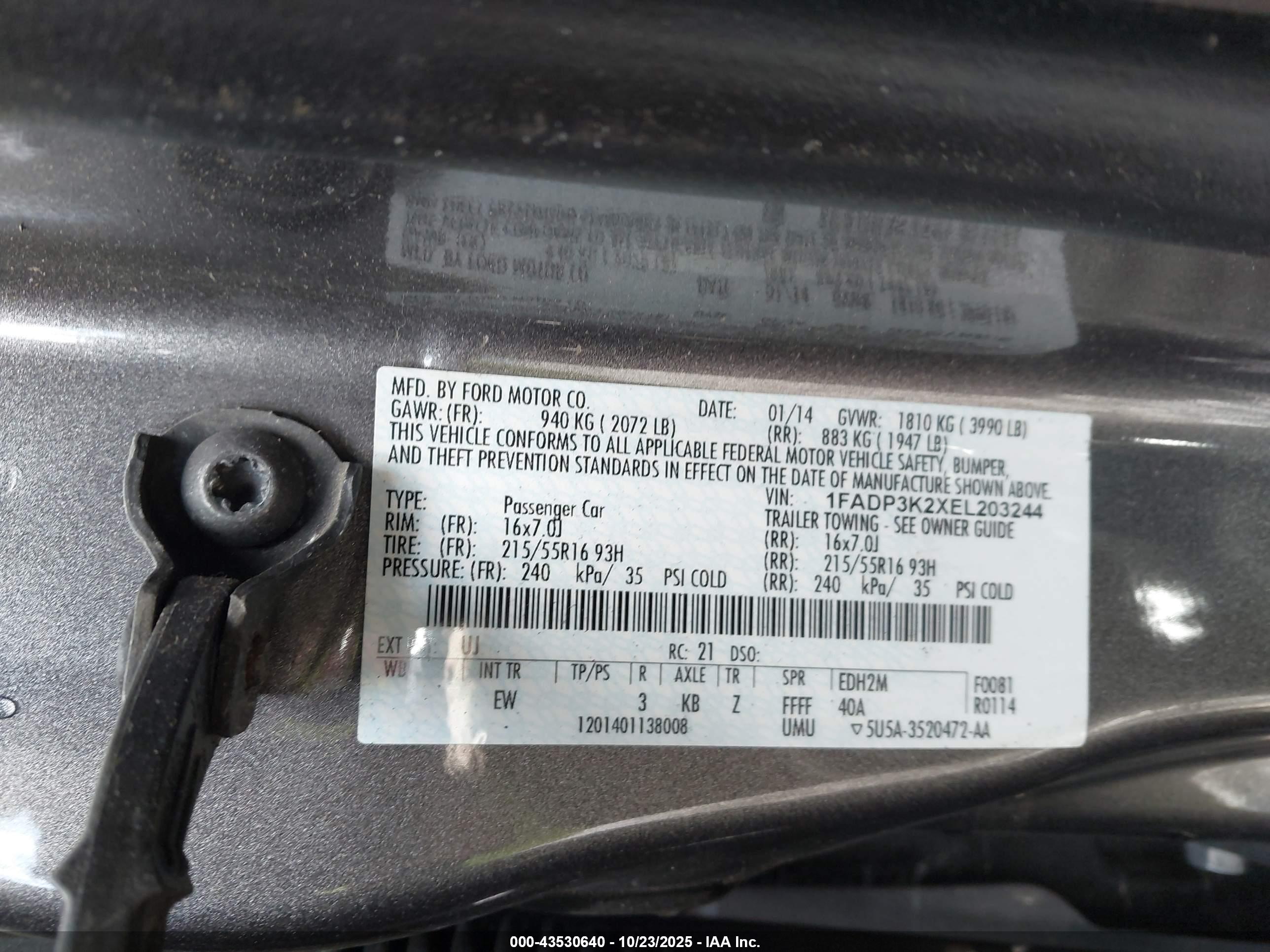 FORD FOCUS image 9