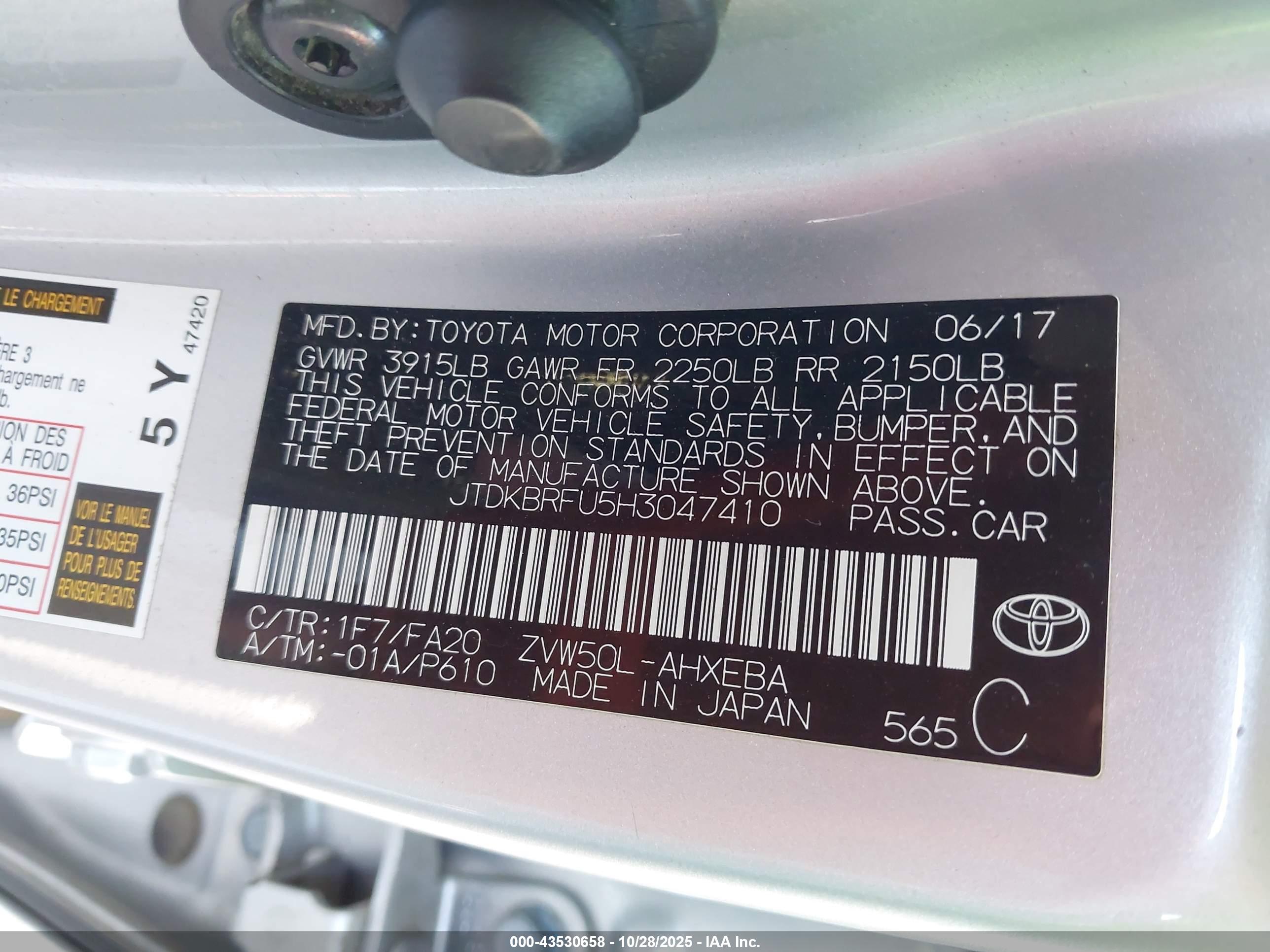 TOYOTA PRIUS image 9