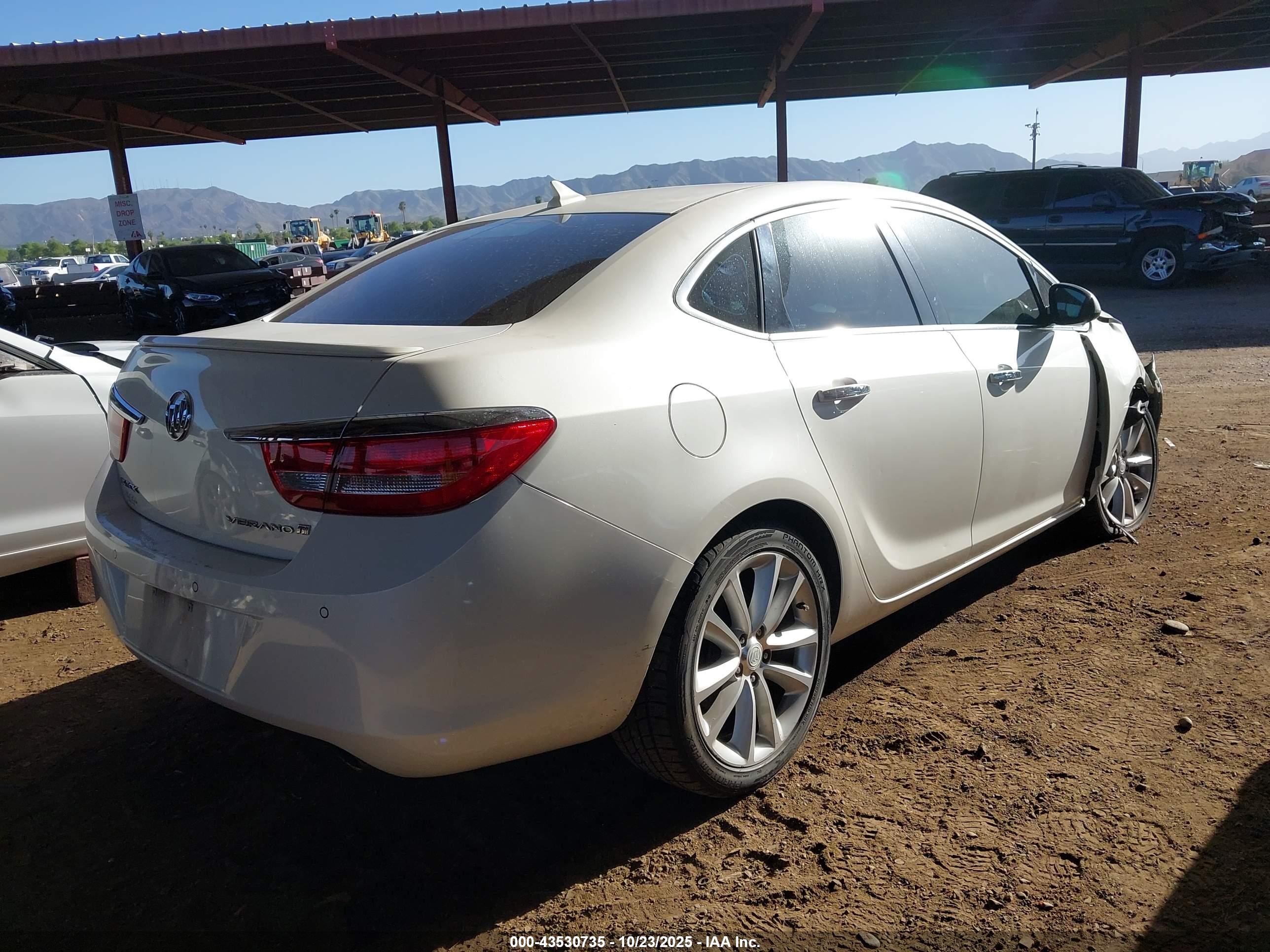 BUICK VERANO image 4