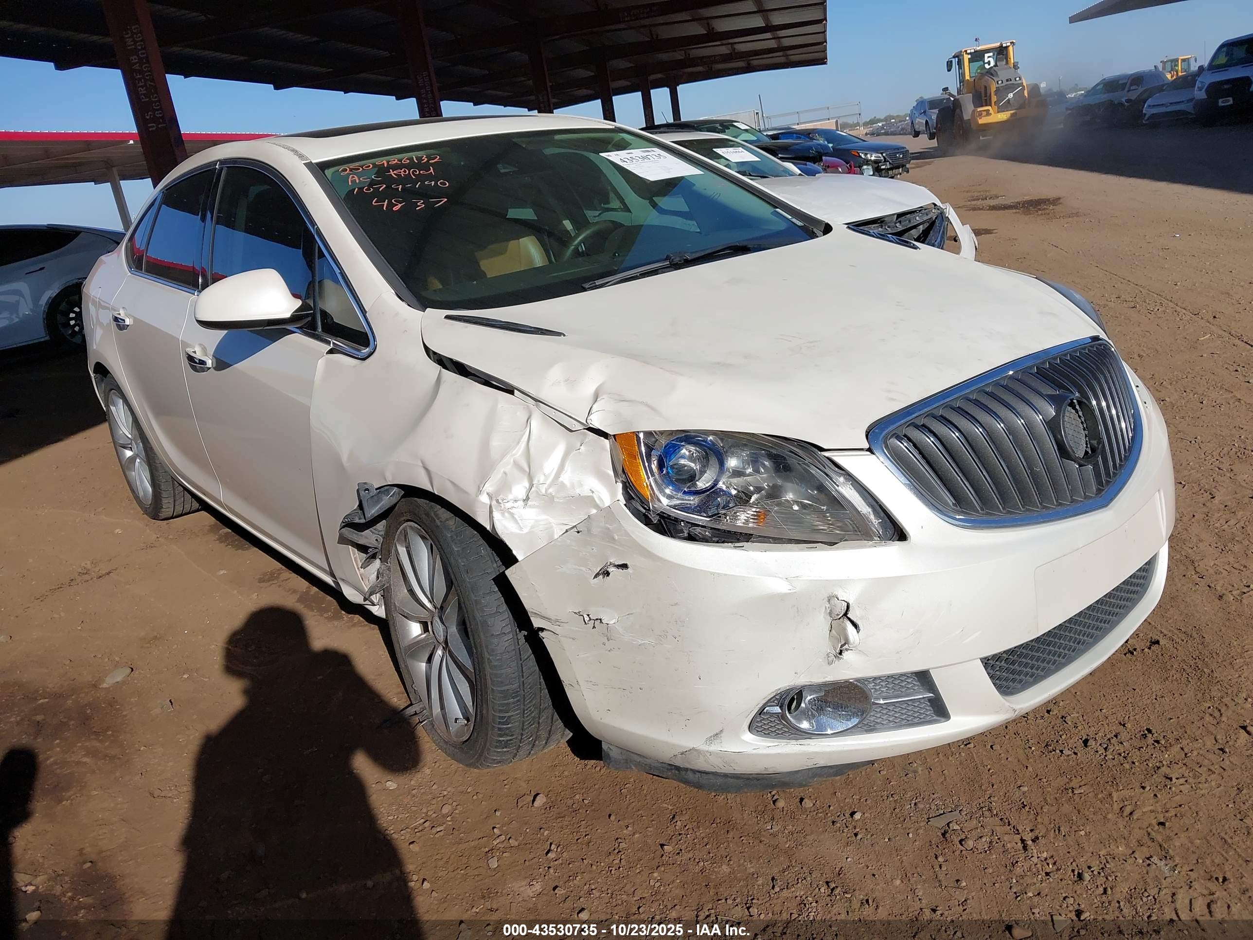 BUICK VERANO image 6