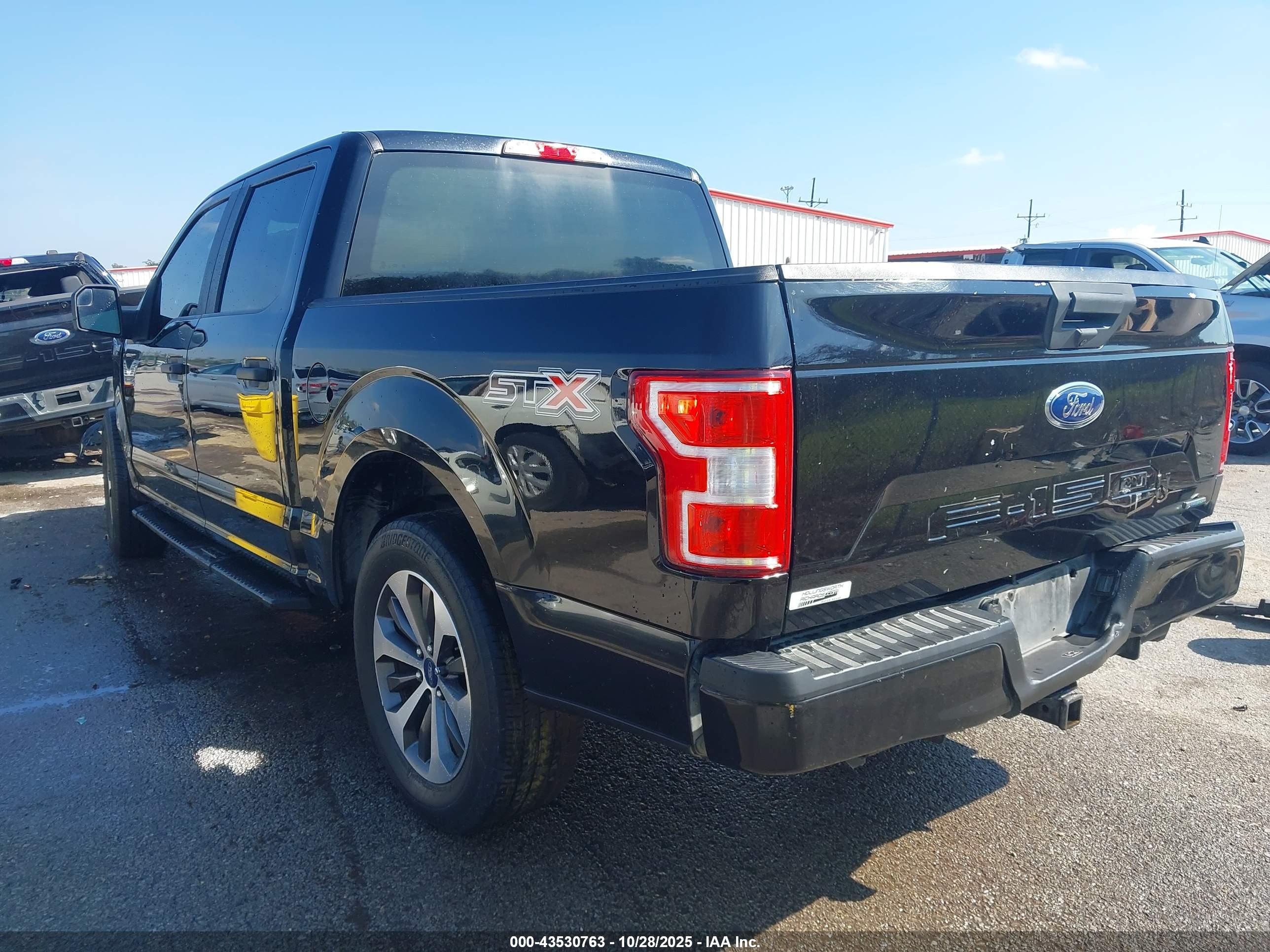 FORD F-150 image 3