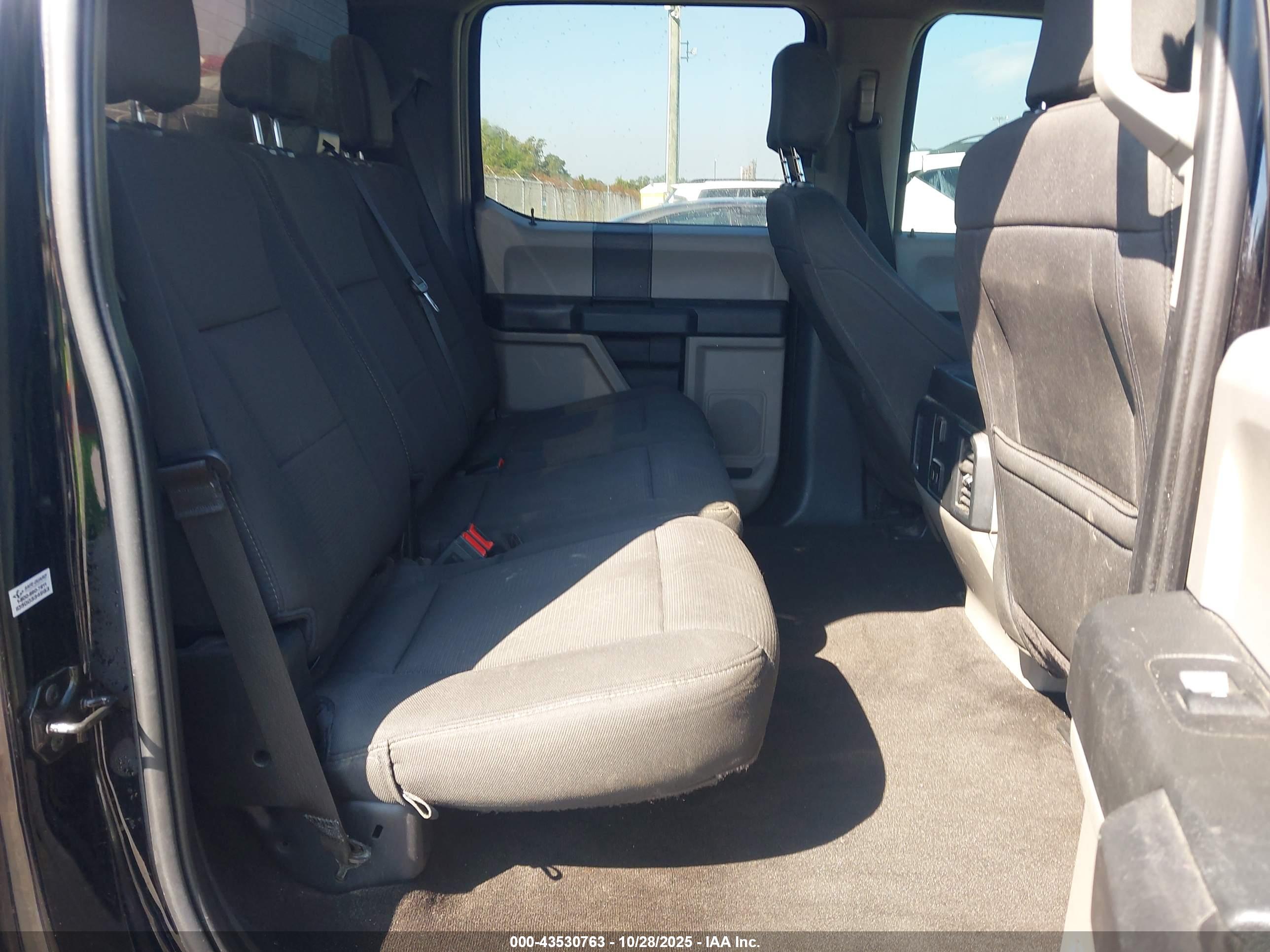 FORD F-150 image 8