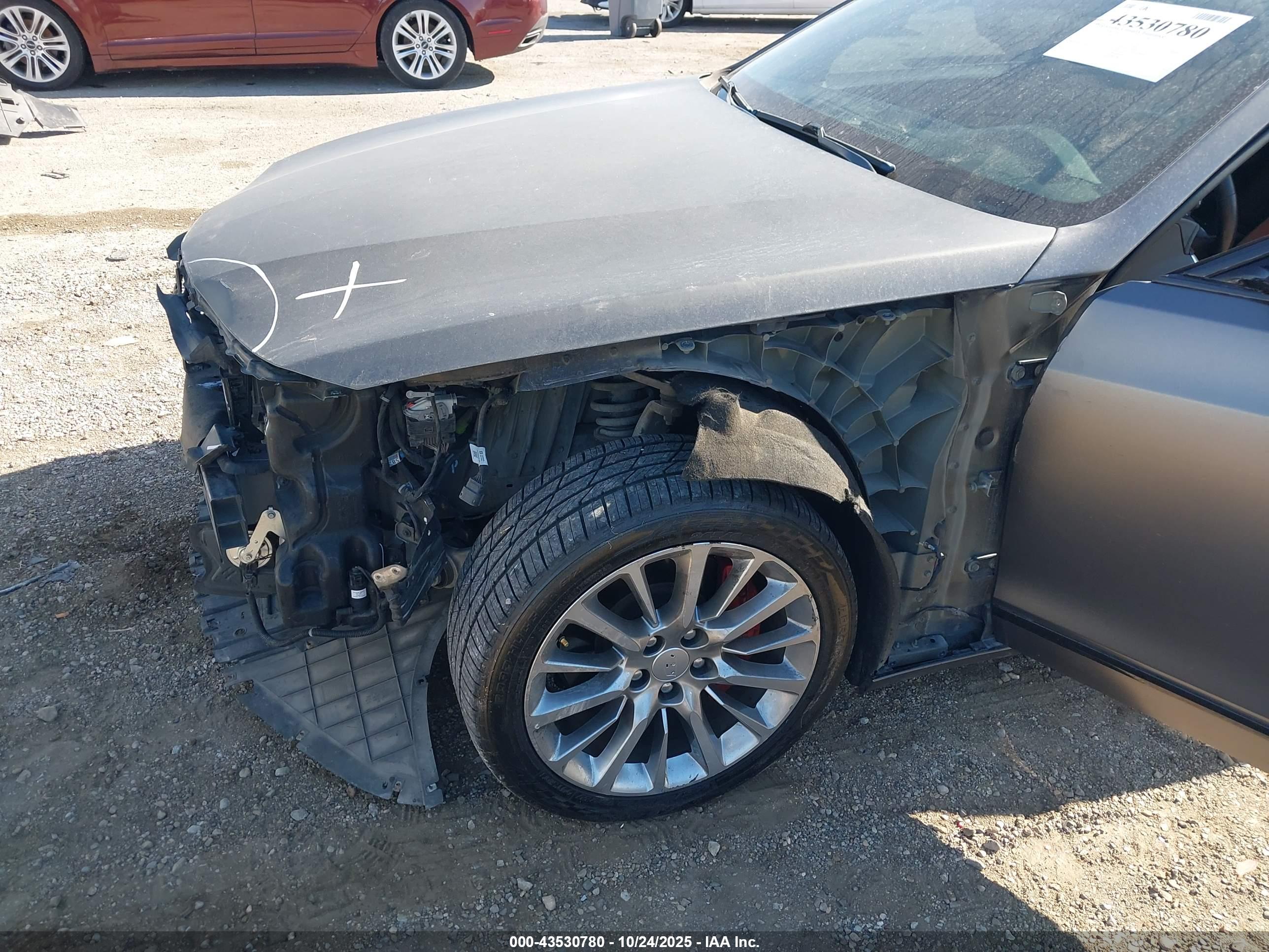 CADILLAC CT6 image 6