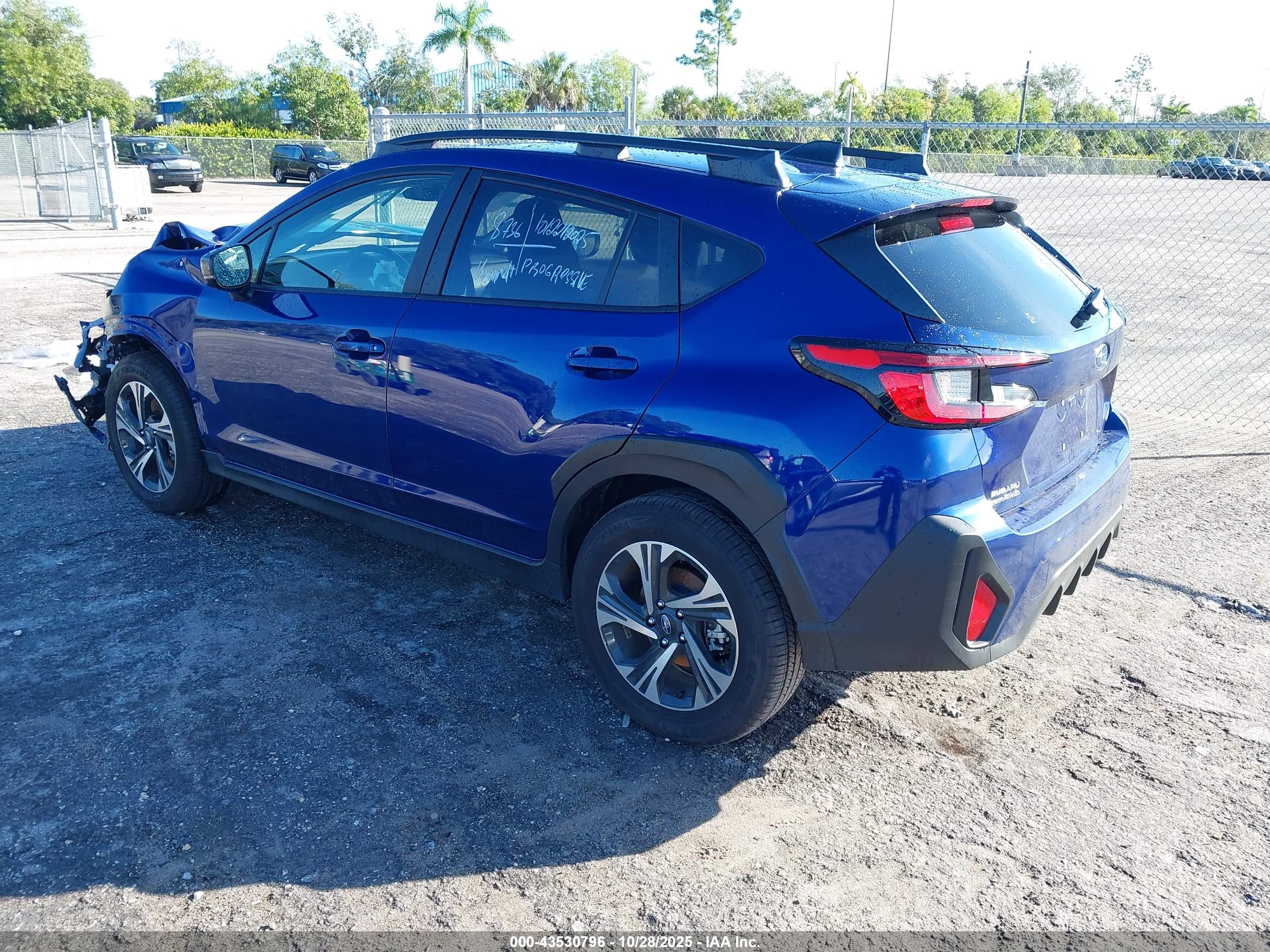 SUBARU CROSSTREK image 3