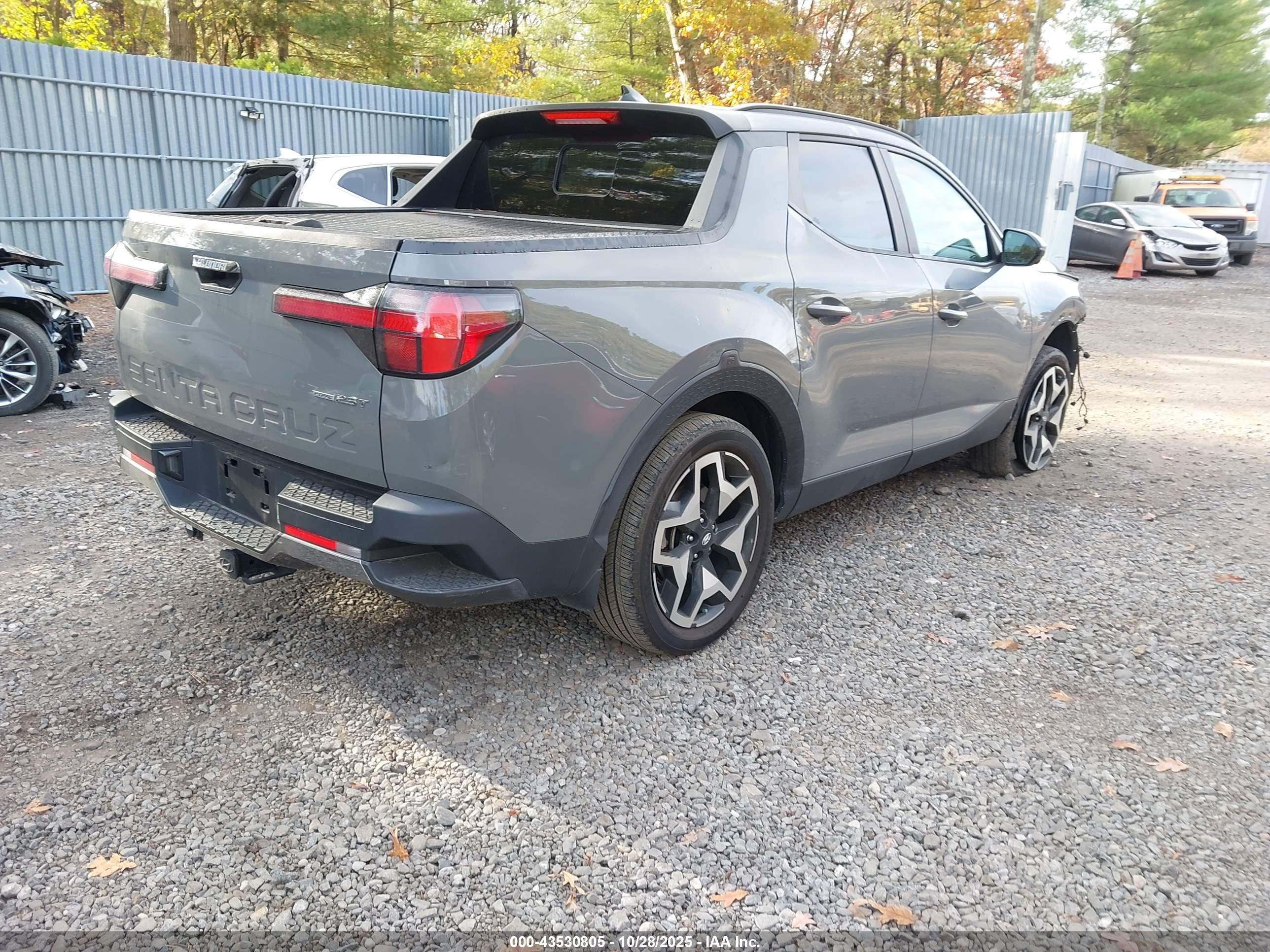 HYUNDAI SANTA image 4