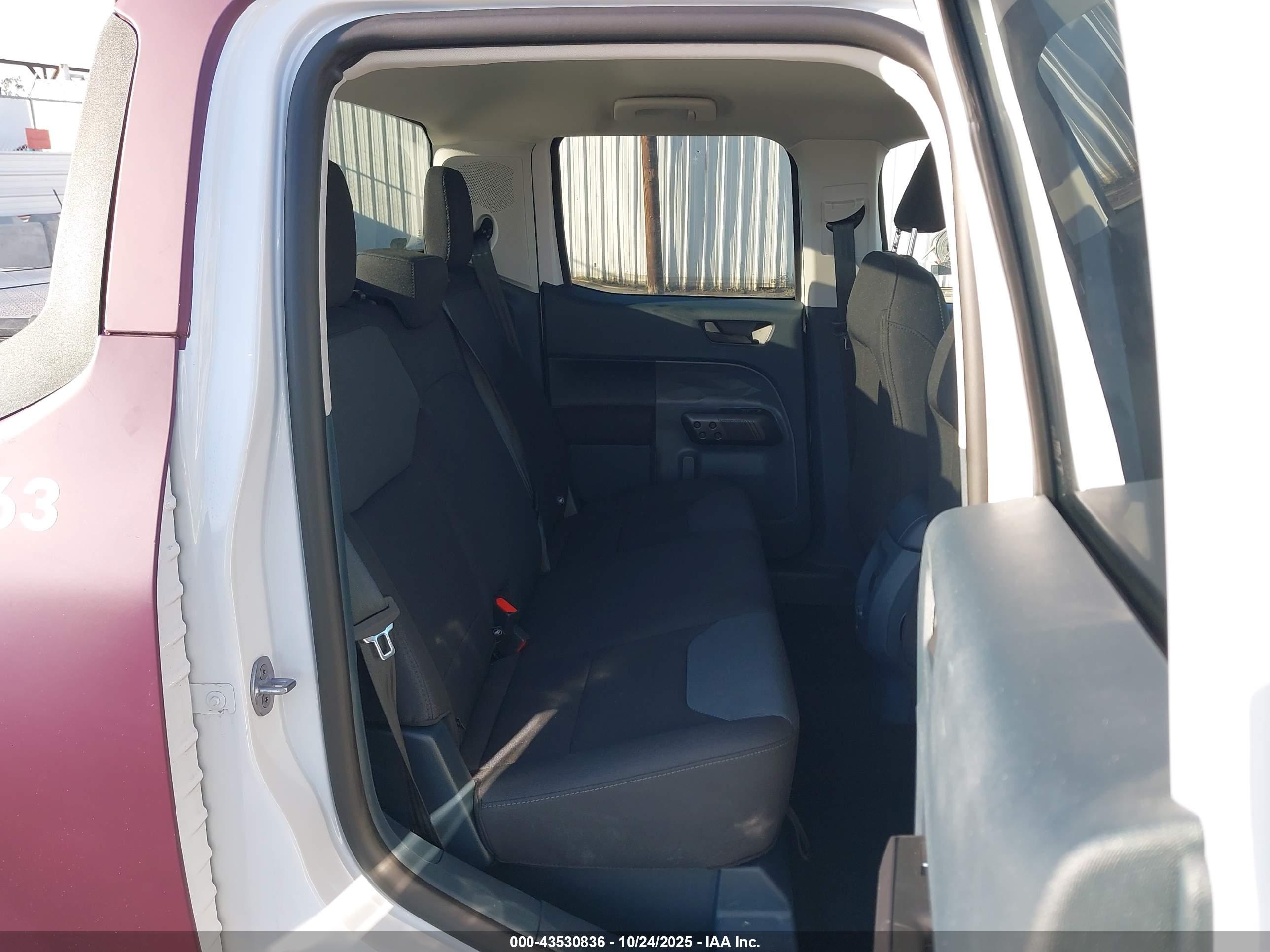 FORD MAVERICK image 8