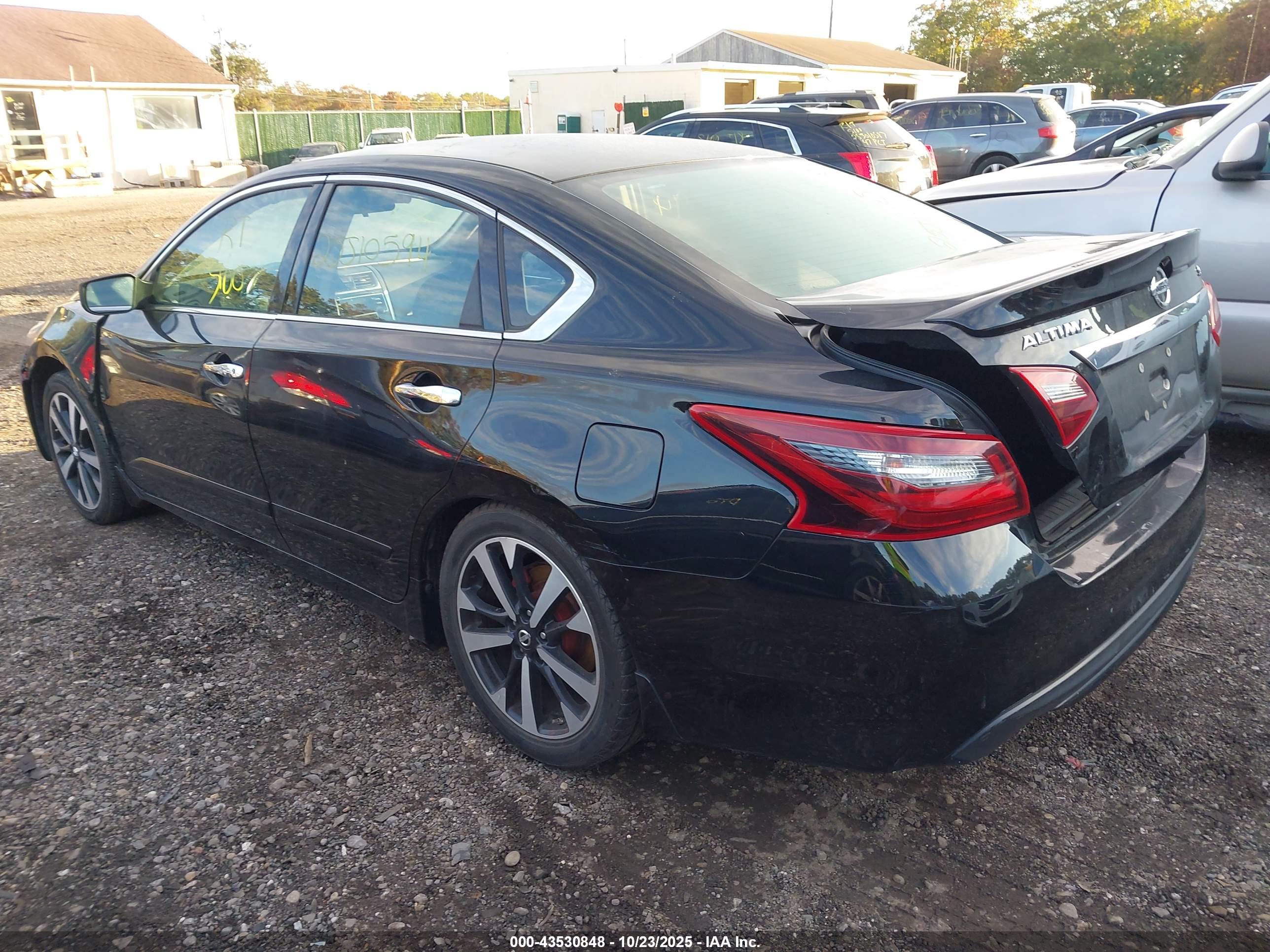 NISSAN ALTIMA image 3
