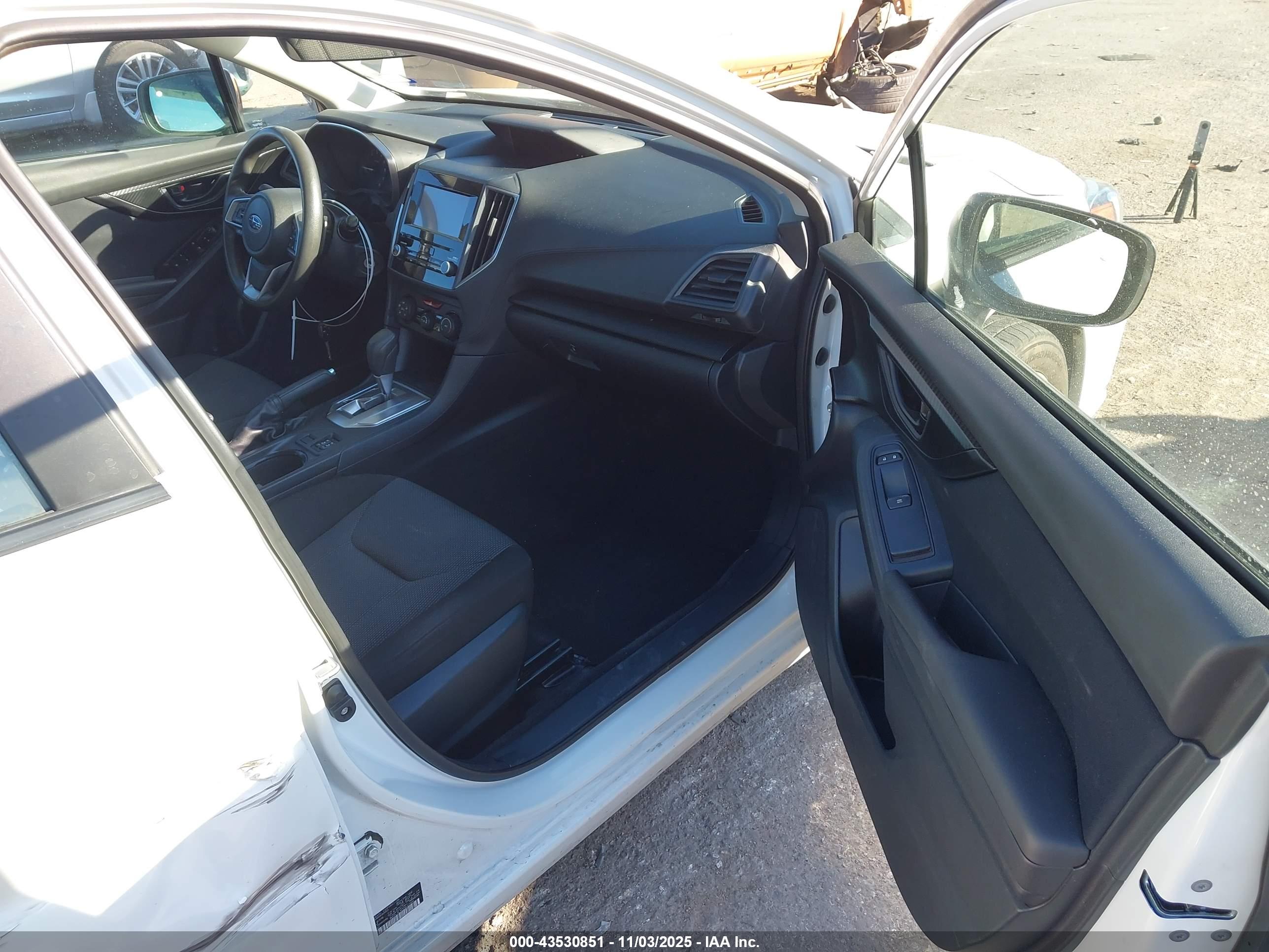 SUBARU IMPREZA image 5