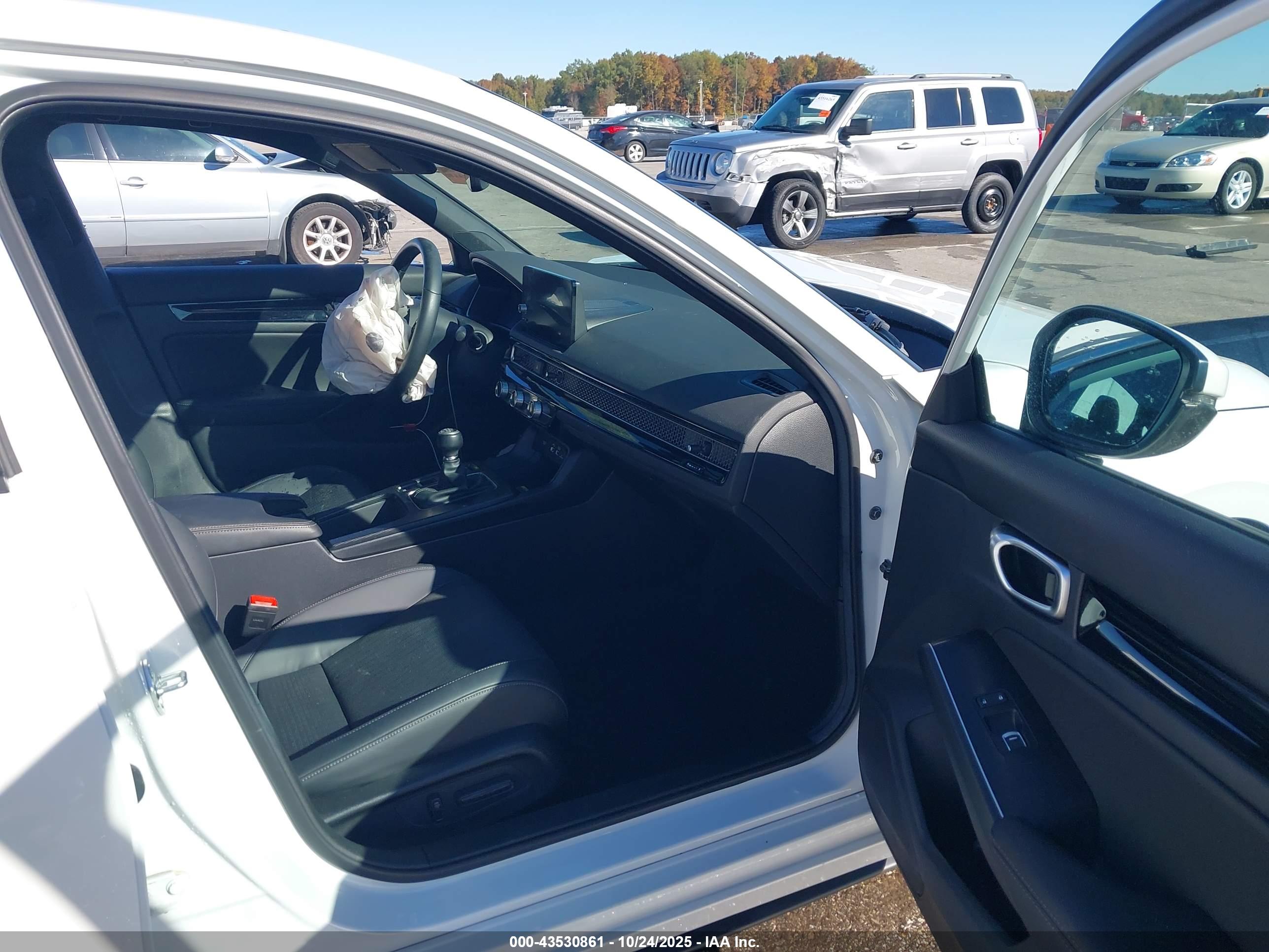HONDA CIVIC image 5