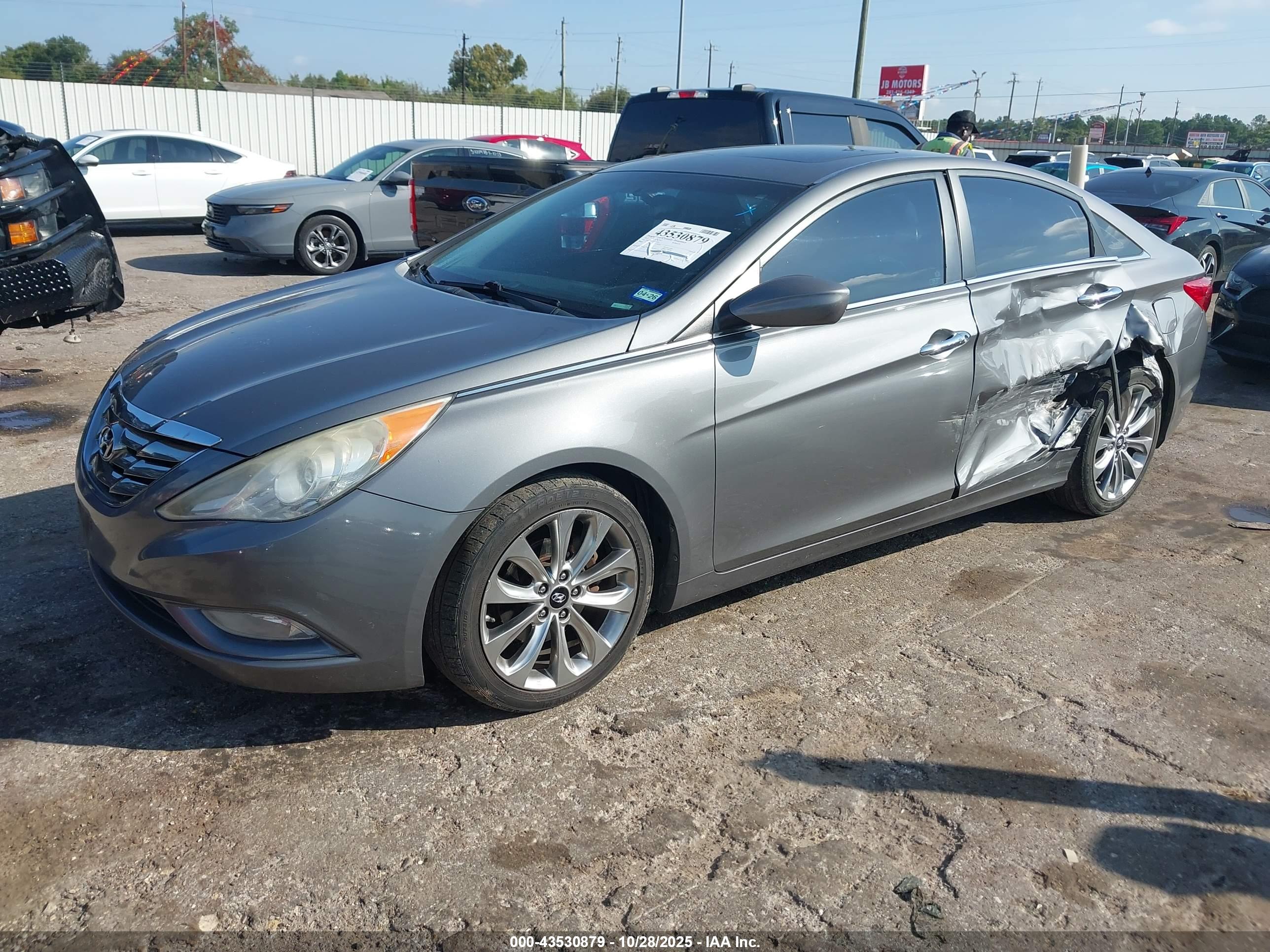 HYUNDAI SONATA image 2
