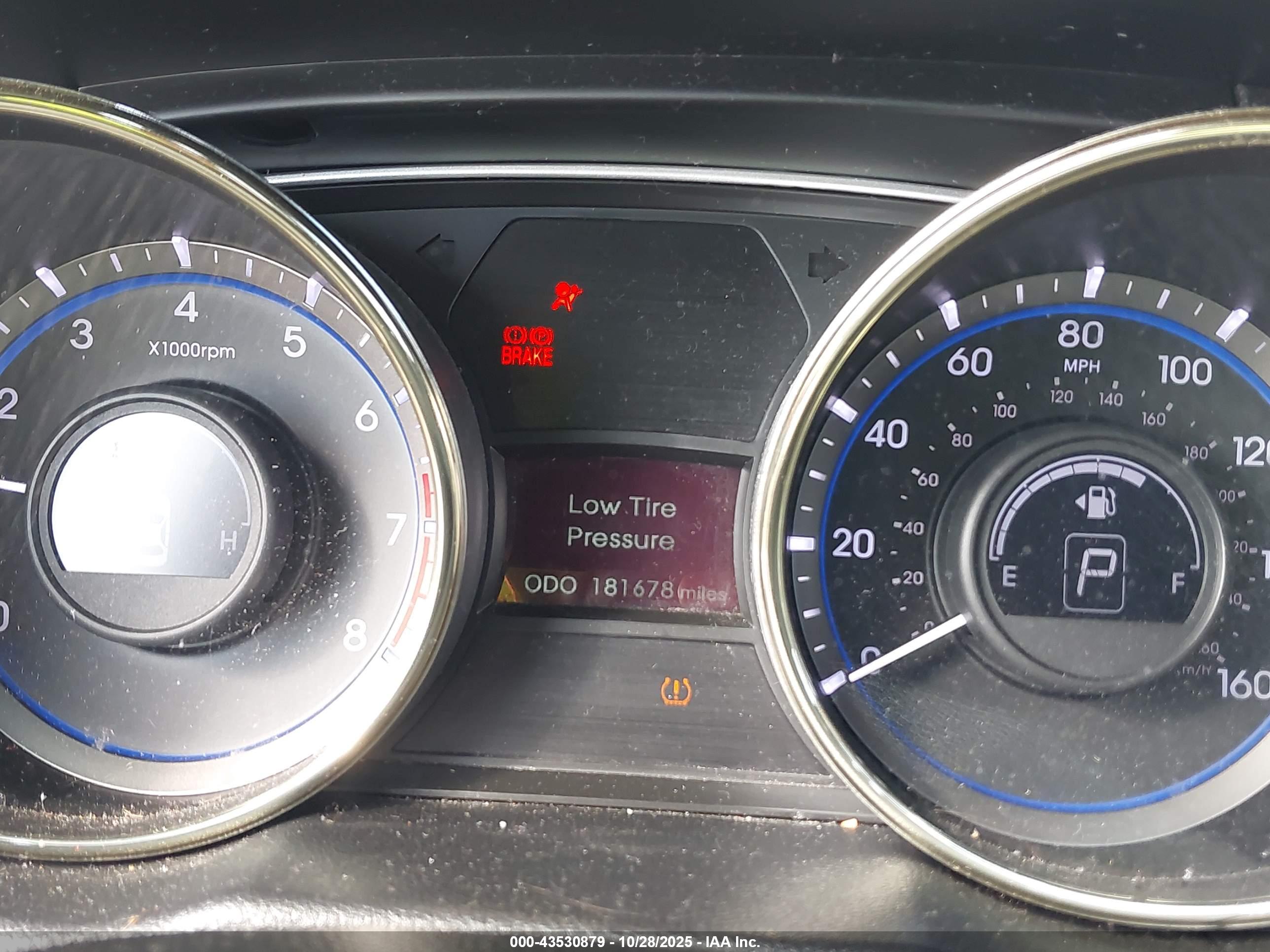 HYUNDAI SONATA image 7
