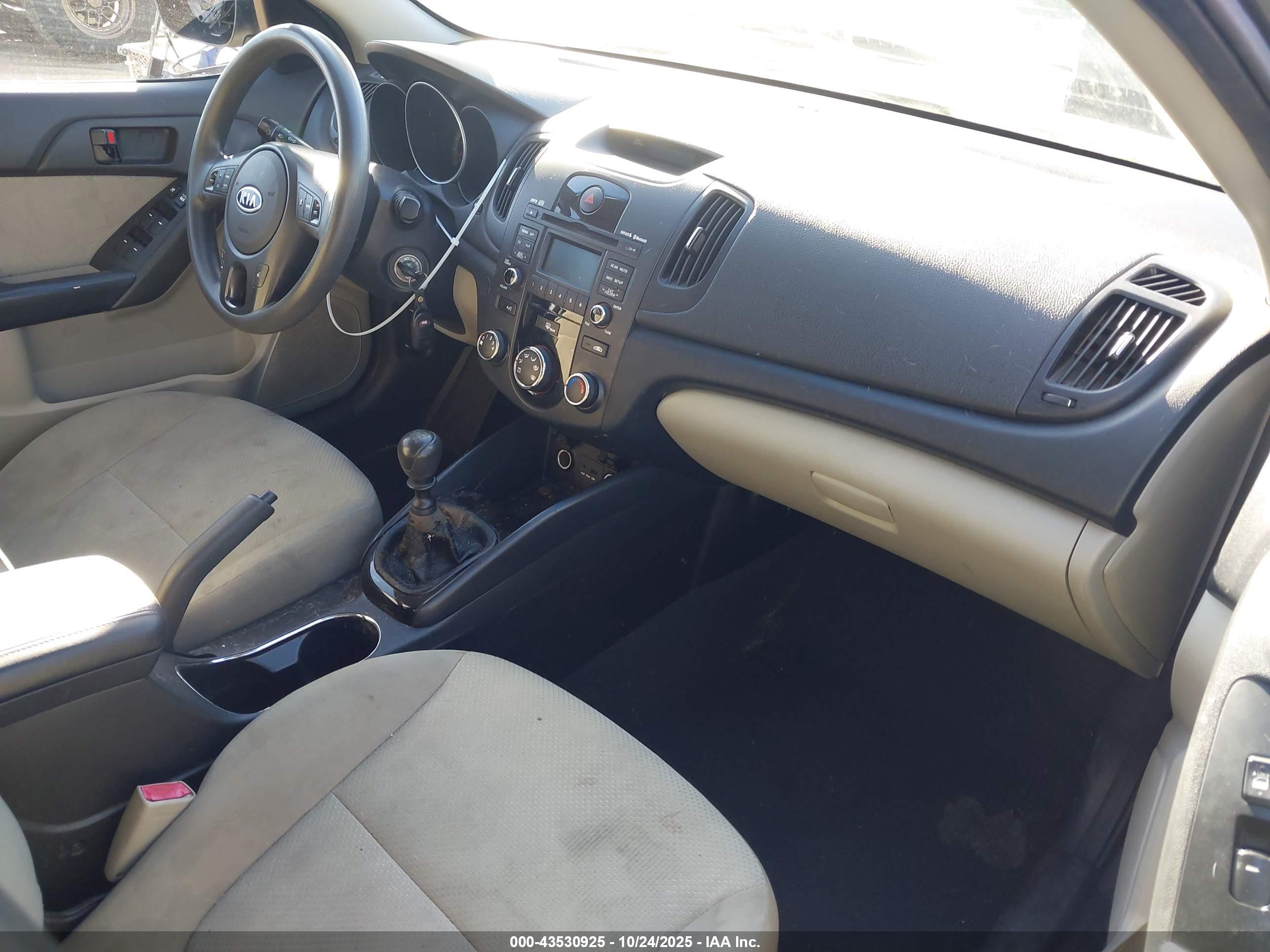 KIA FORTE image 5