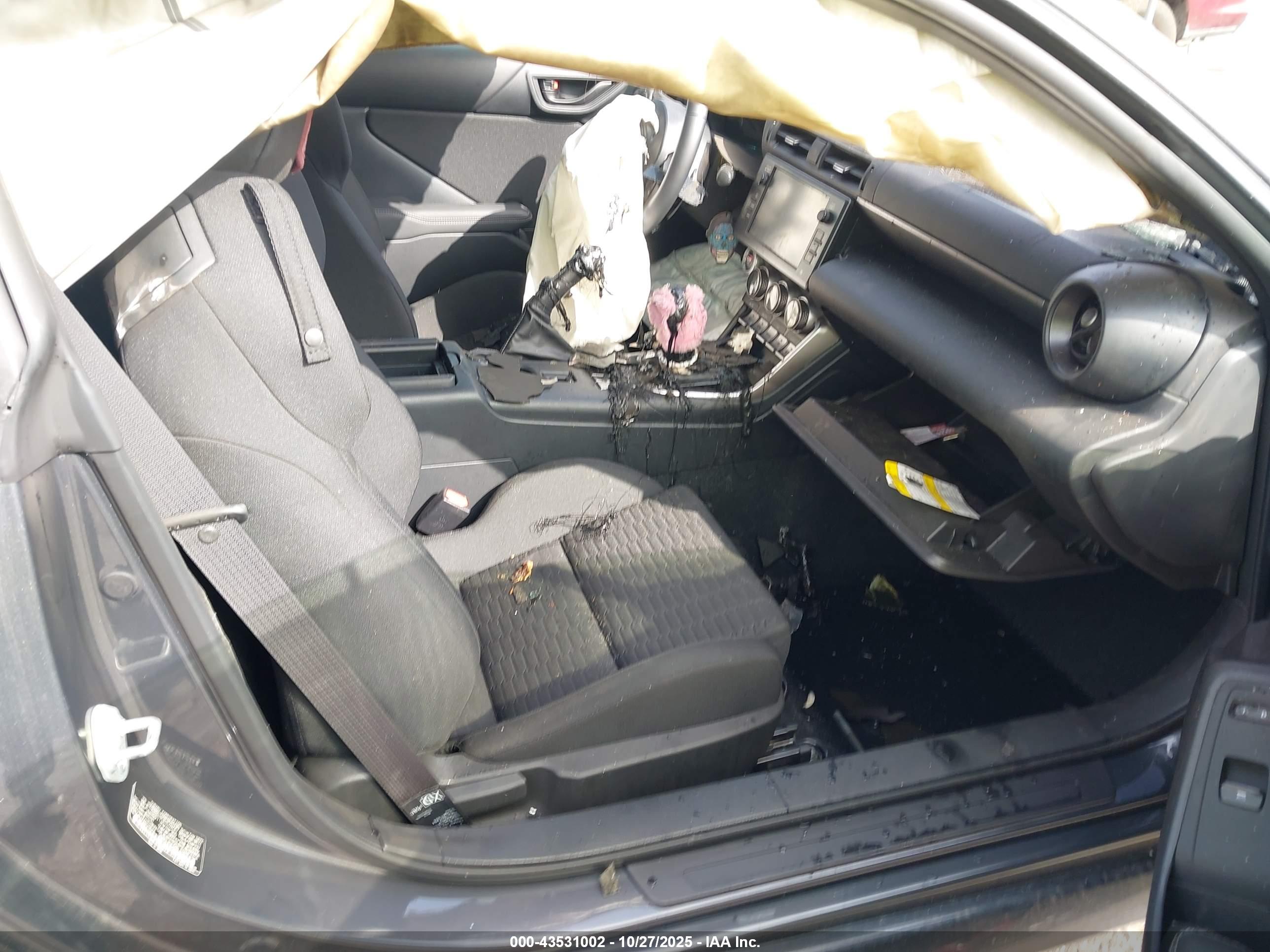 TOYOTA GR86 image 5