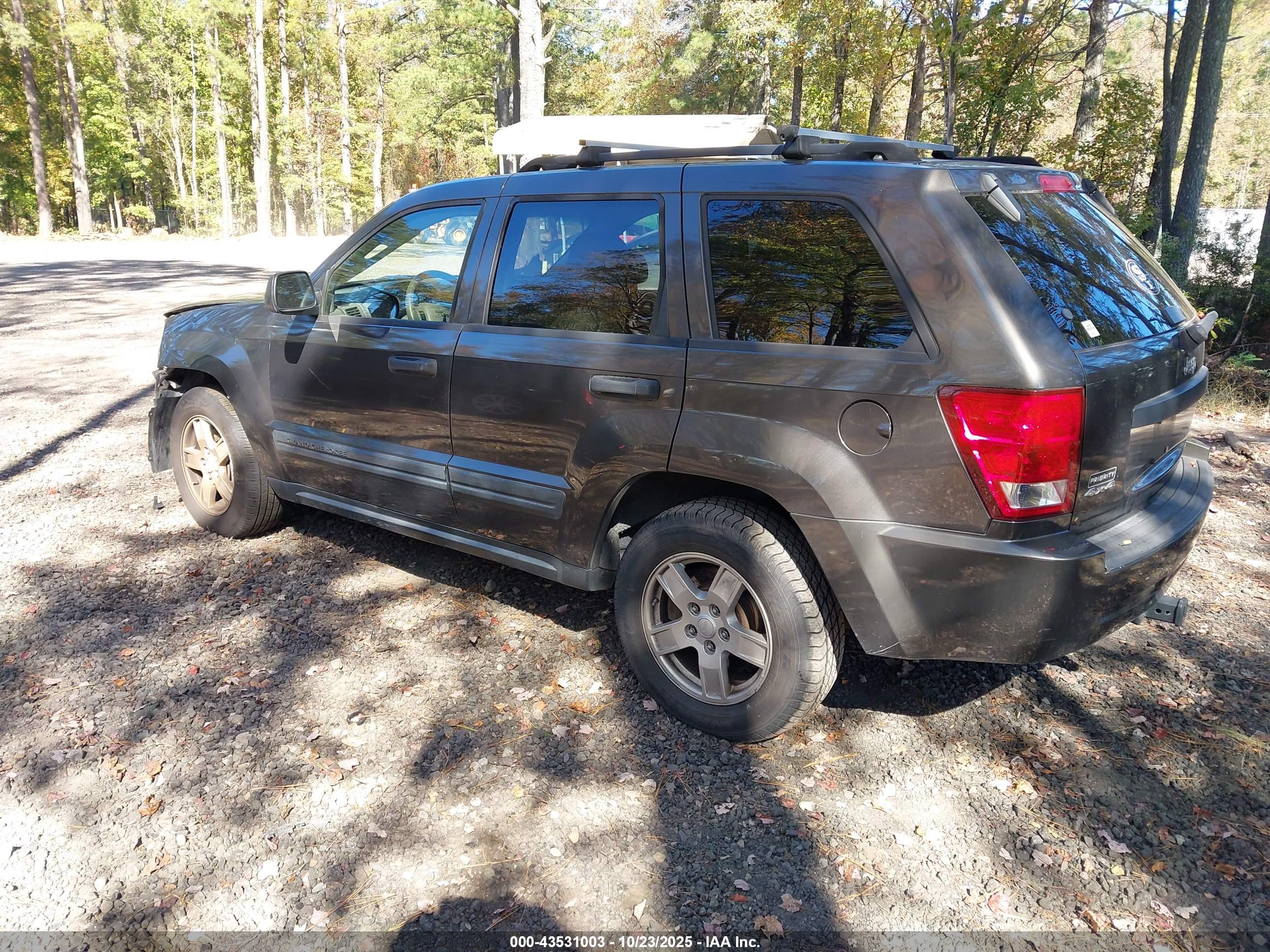 JEEP GRAND image 3