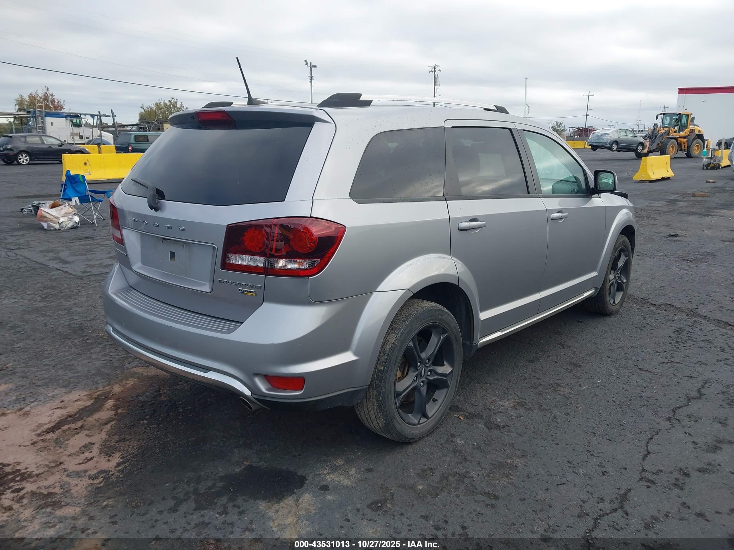 DODGE JOURNEY image 4