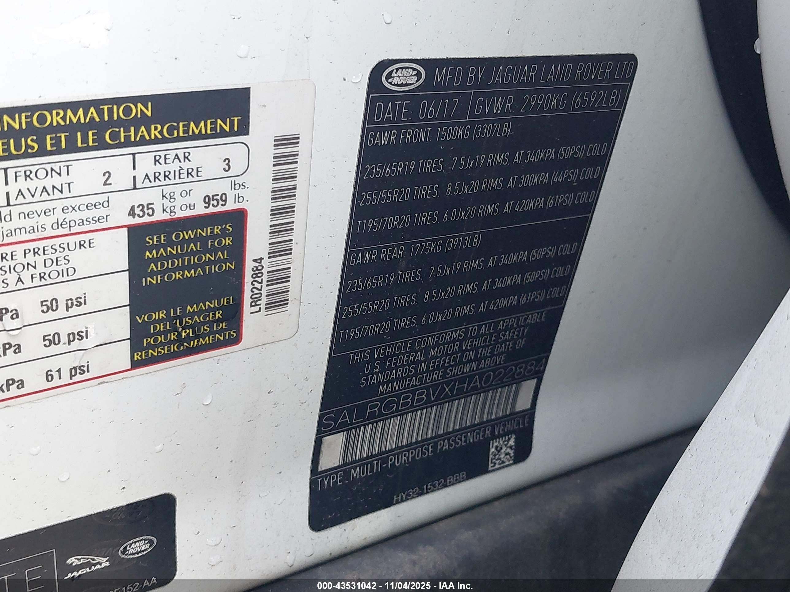 LAND ROVER image 9