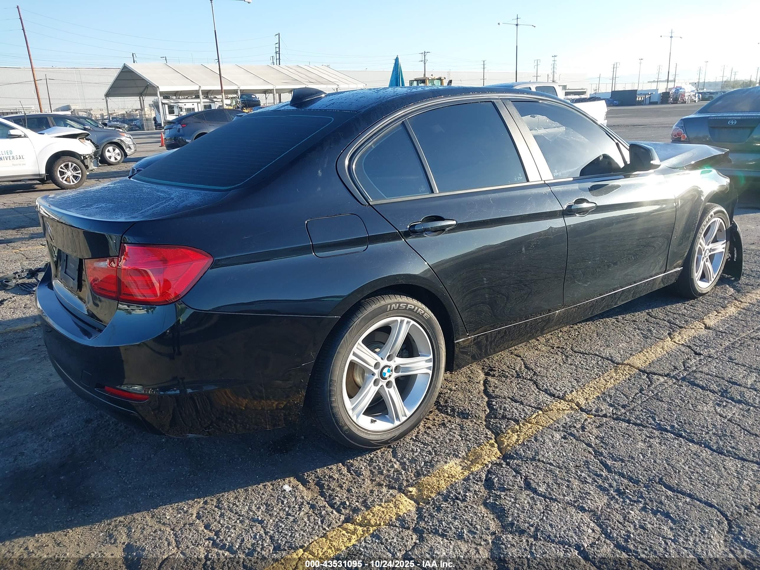 BMW 328I image 4
